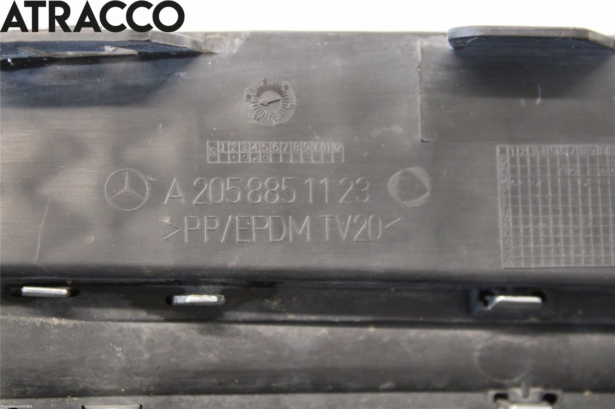 Mercedes-Benz MB C-KLASS (W205) 14-21 Grilldel Venstre