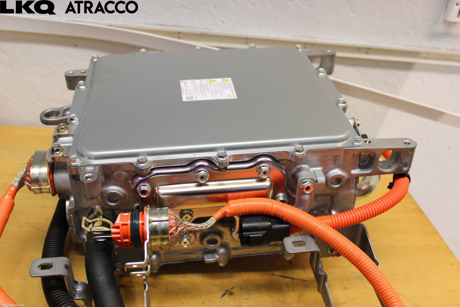 Mitsubishi OUTLANDER 13-21 Batterilader Hybrid