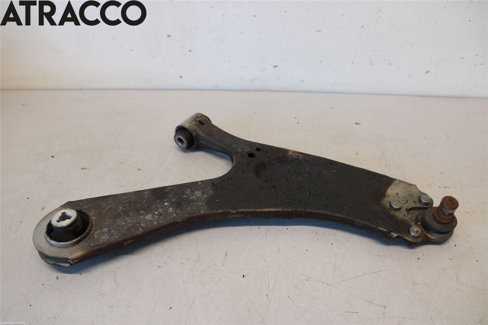 Citroen C4/E-C4 C4X/E-C4X III 21- Bærearm Foran Høyre Nedre