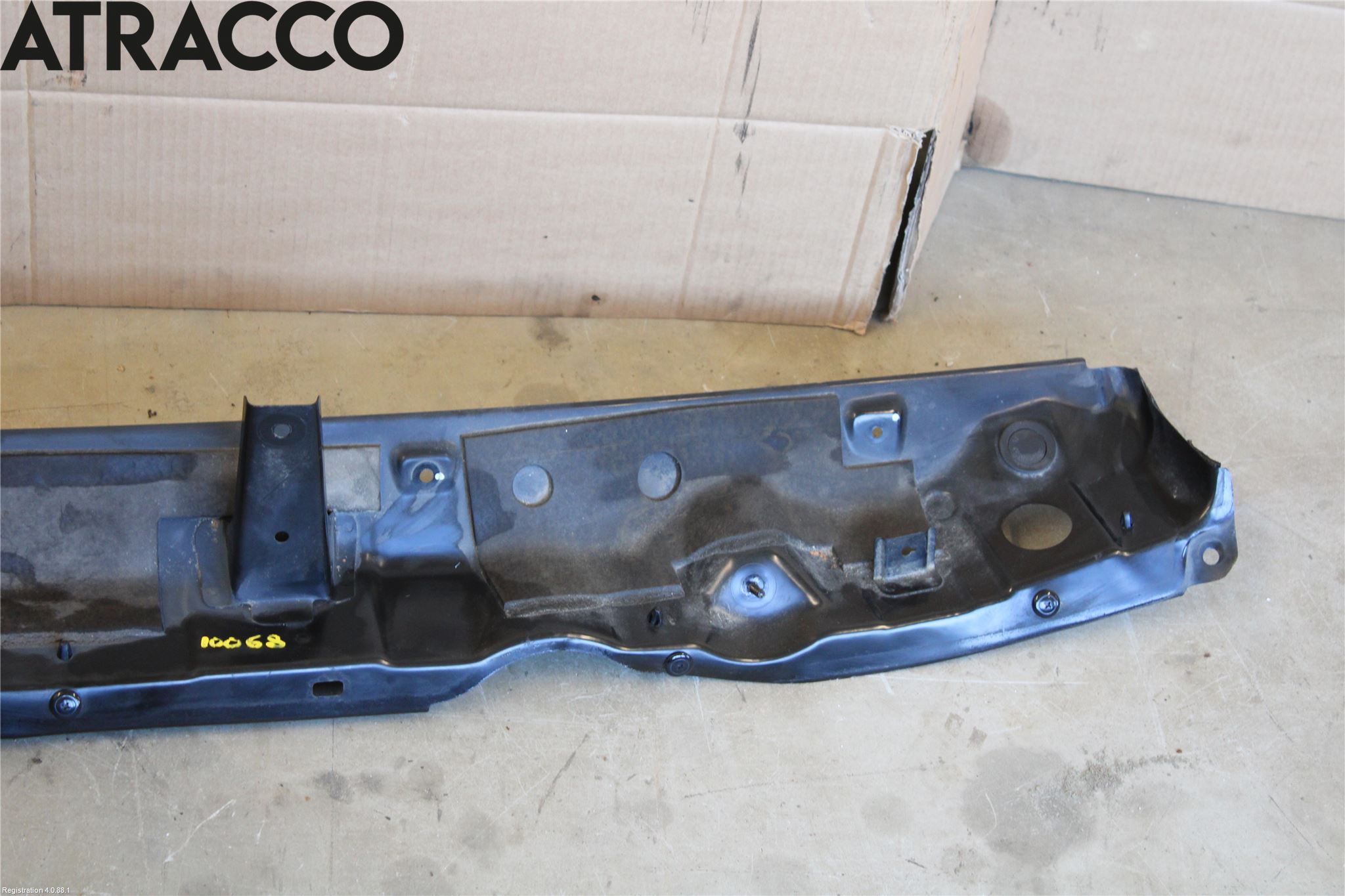 Kia SPORTAGE (SL) 11-15 Visker Deksel-Grill-Under Frr