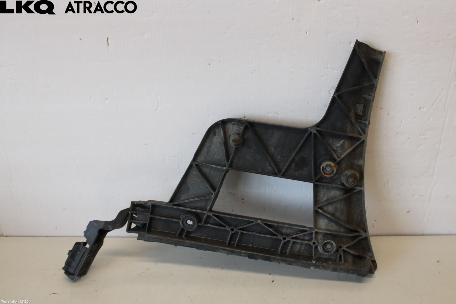 Audi A4 ALLROAD 09-16 Støtfangerfeste Bak Høyre