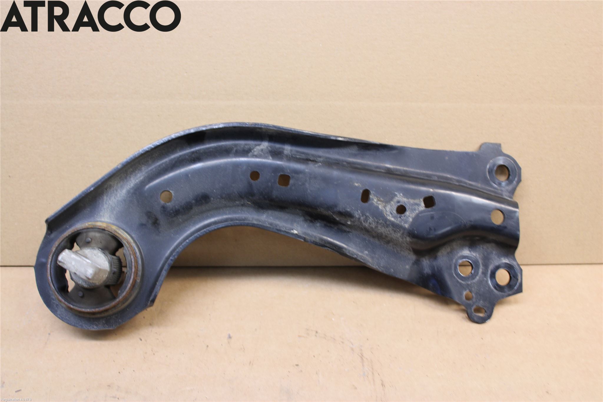 Toyota RAV4 19- Bærearm Bak Venstre