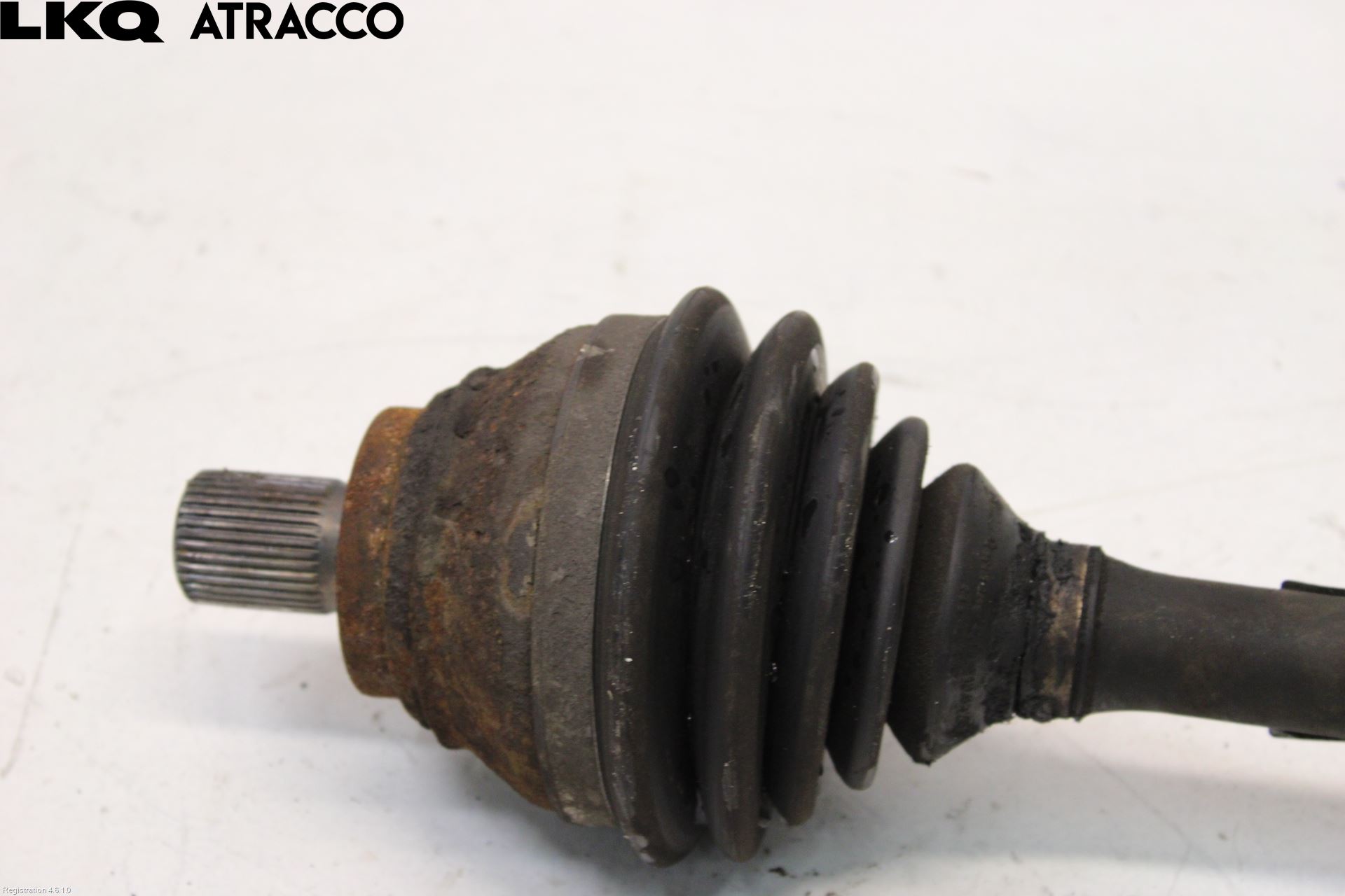 Skoda YETI Drivaksel Foran Kompl Venstre