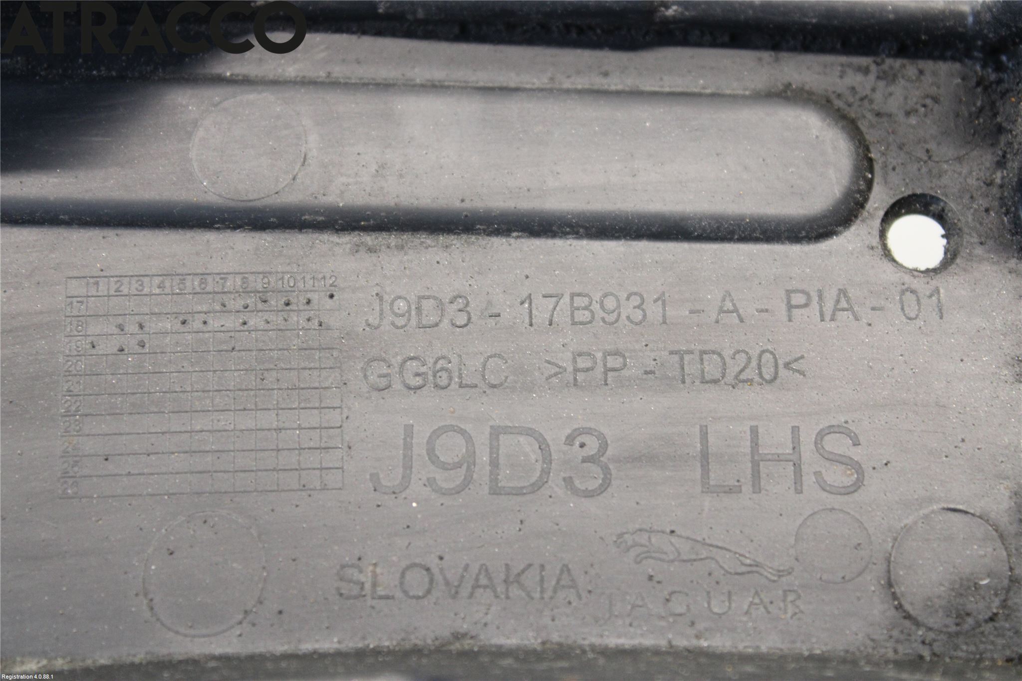 Jaguar I-PACE 18- Støtfangerfeste Bak Venstre