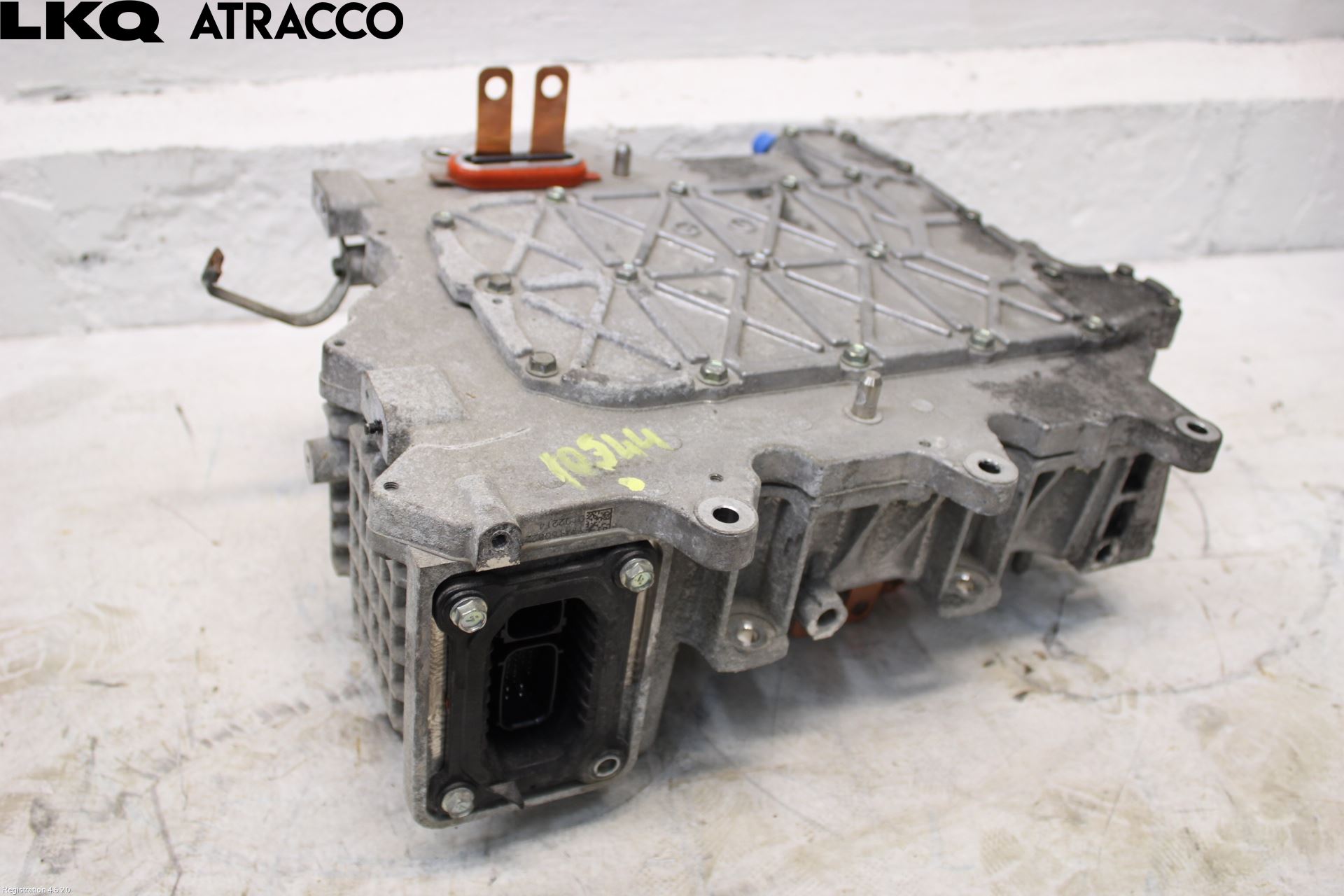 Nissan LEAF 11-17 Inverter 12-)220V