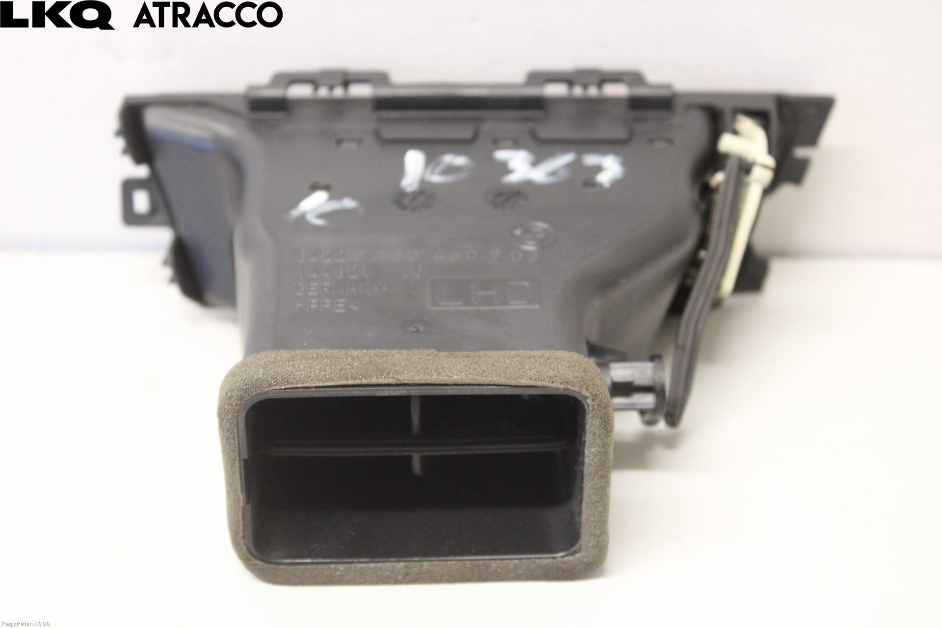 BMW 3 E90/91 SED/TOU 05-12 Dashbord Kanal - Dyse