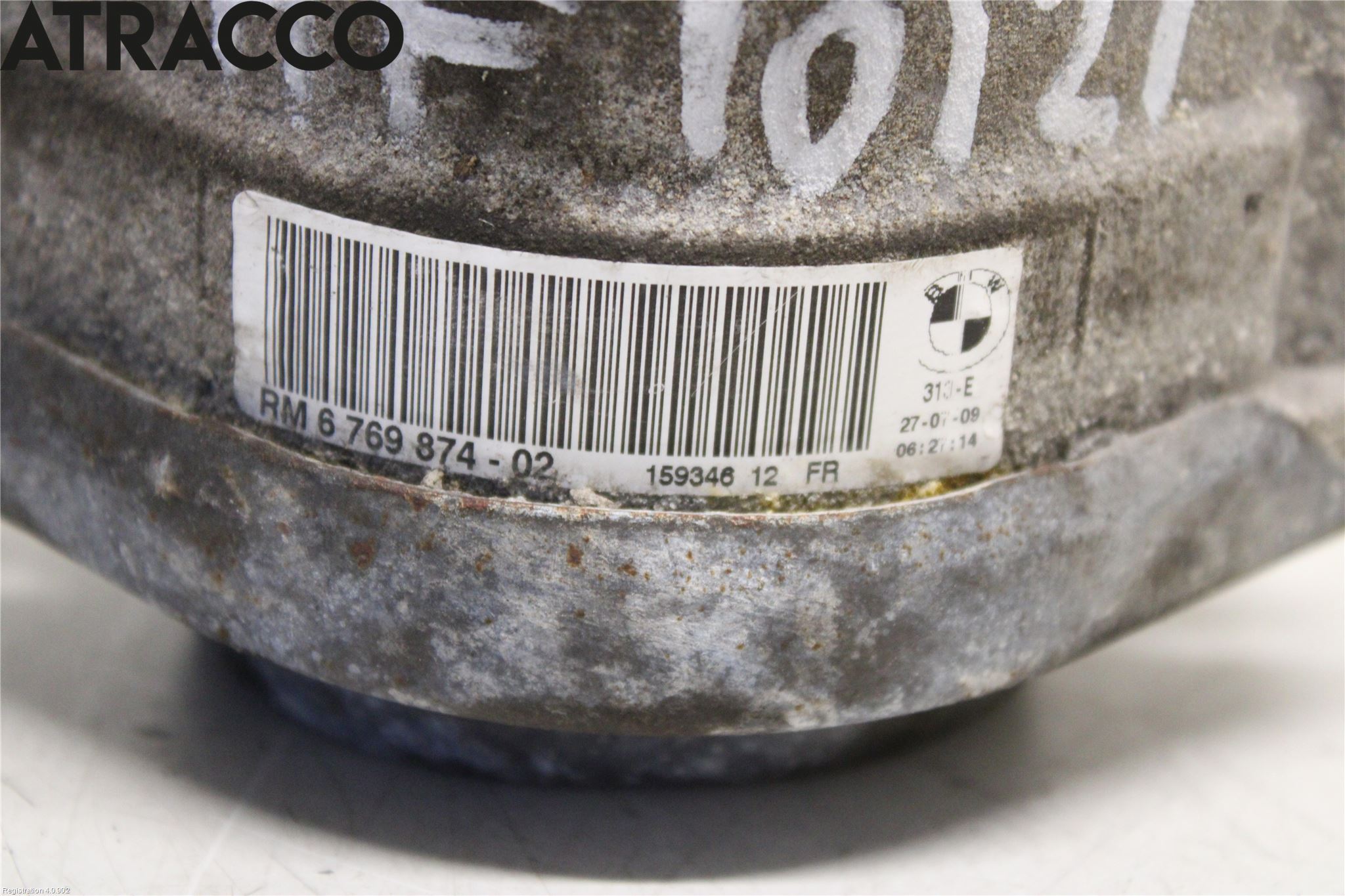 BMW 5 E60/61 Sed/Tou 02-10 Motor Feste Gummi