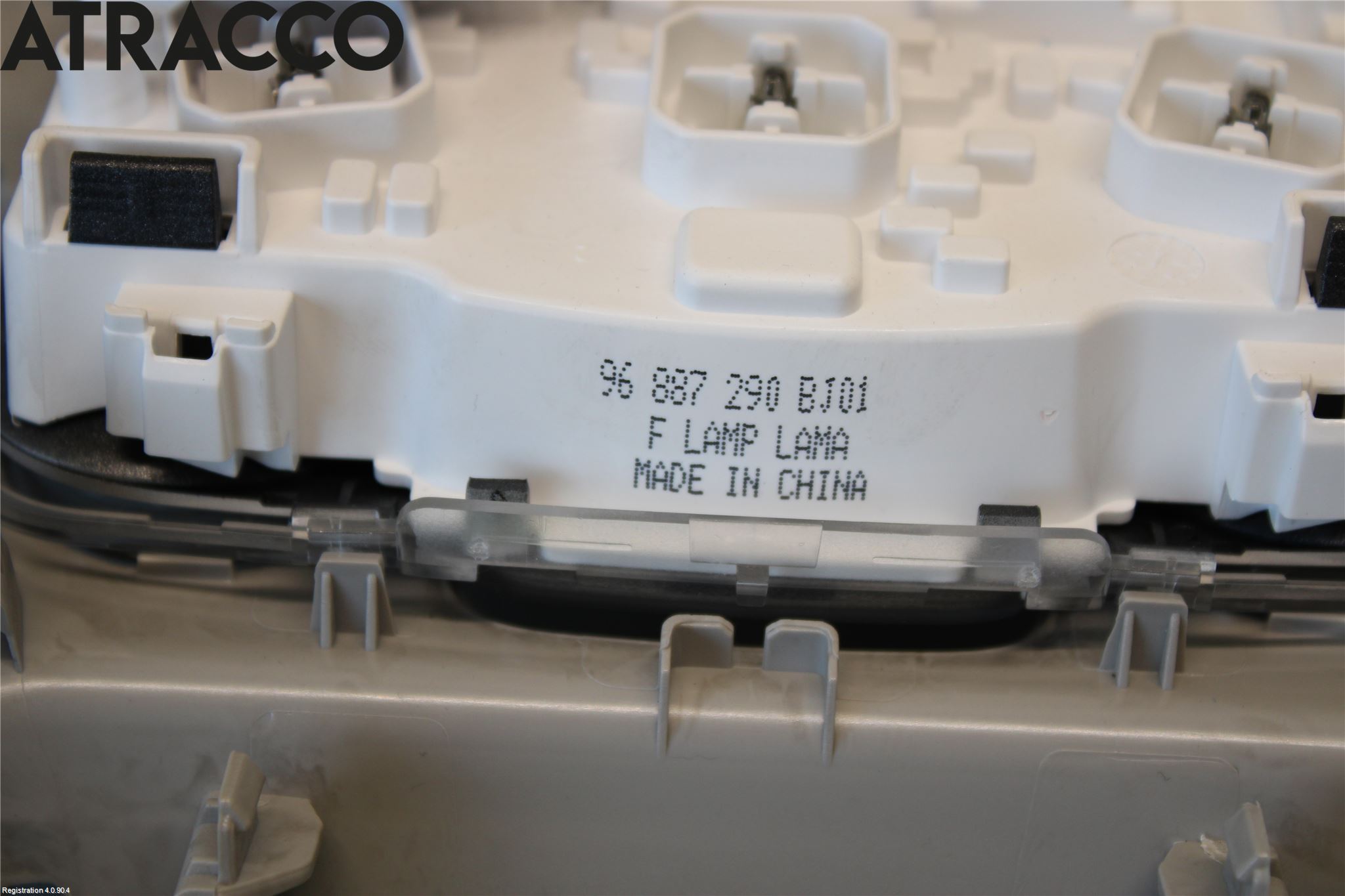 Peugeot PARTNER/E-PARTNER 19- Innr Taklys