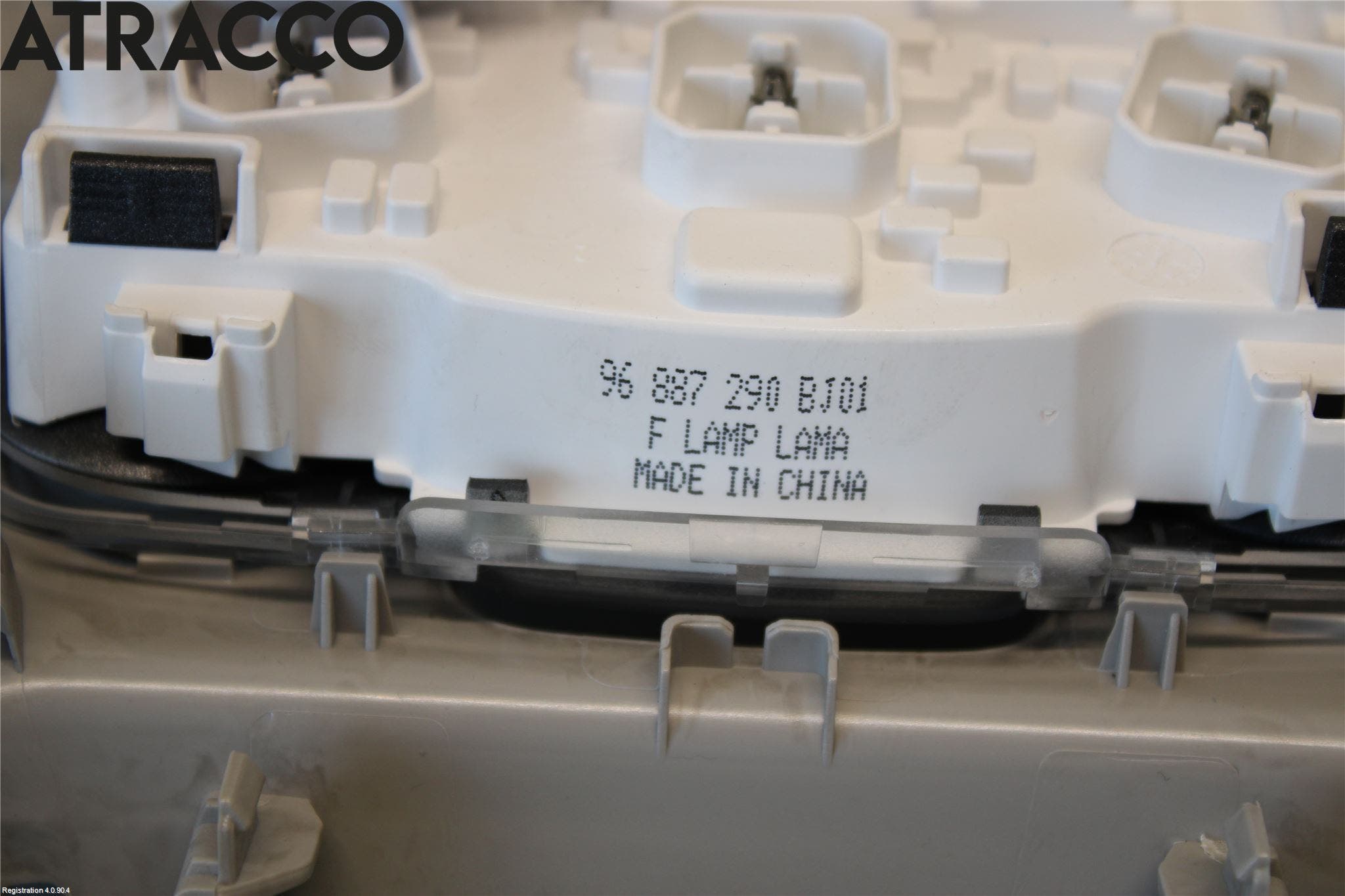 Peugeot PARTNER/E-PARTNER 19- Innr Taklys