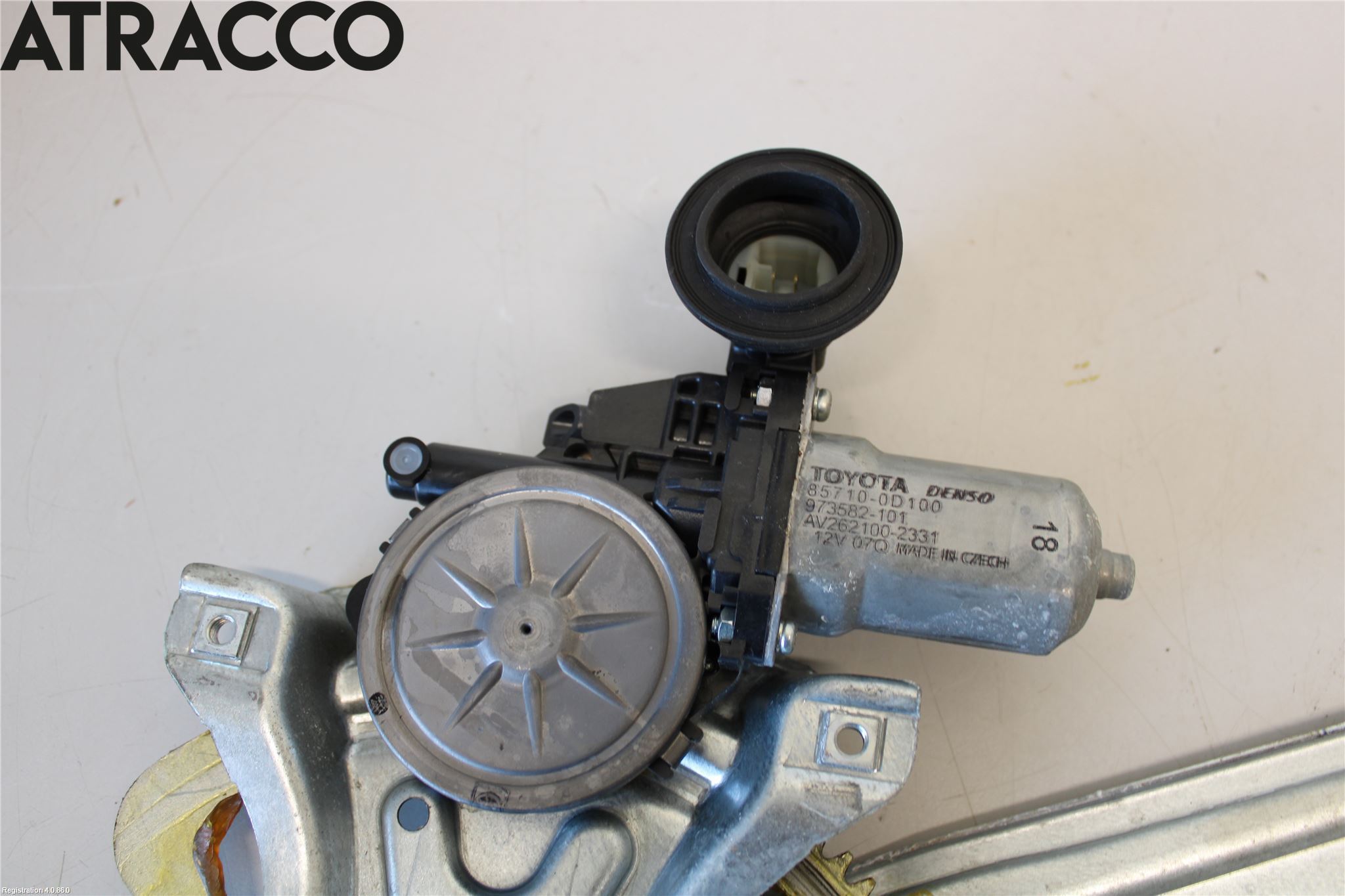 Toyota YARIS XP130 12-14 Vindusheis El Komp