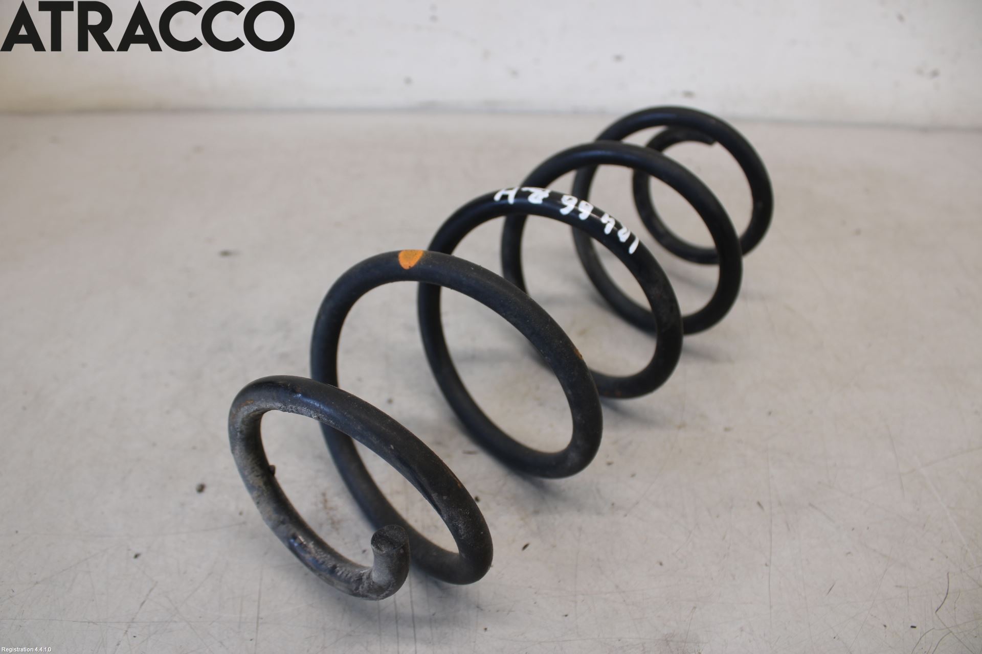 Toyota YARIS XP130 12-14 Fjær Bak