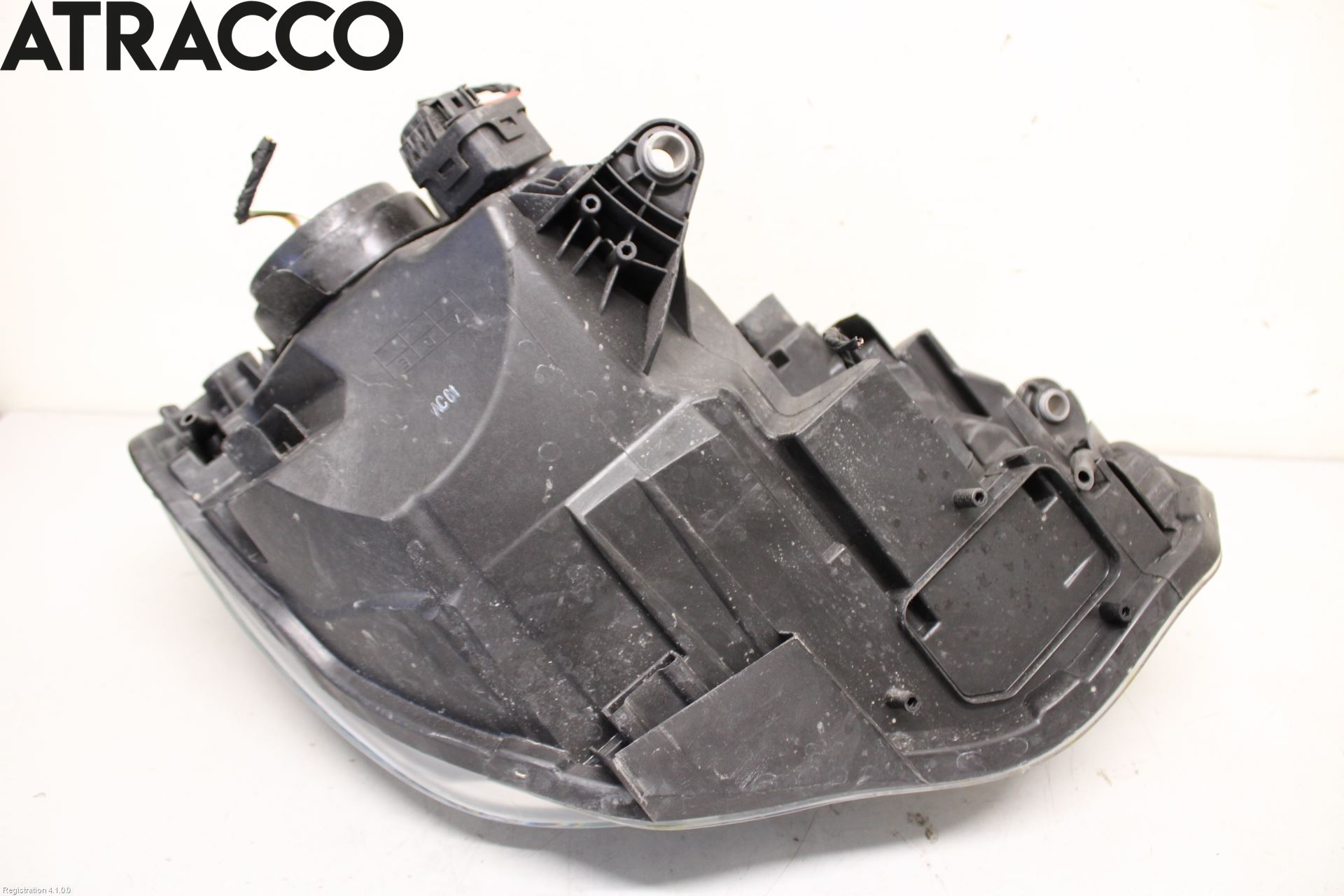 Volkswagen VW UP! / E-UP! Frontlykt Venstre