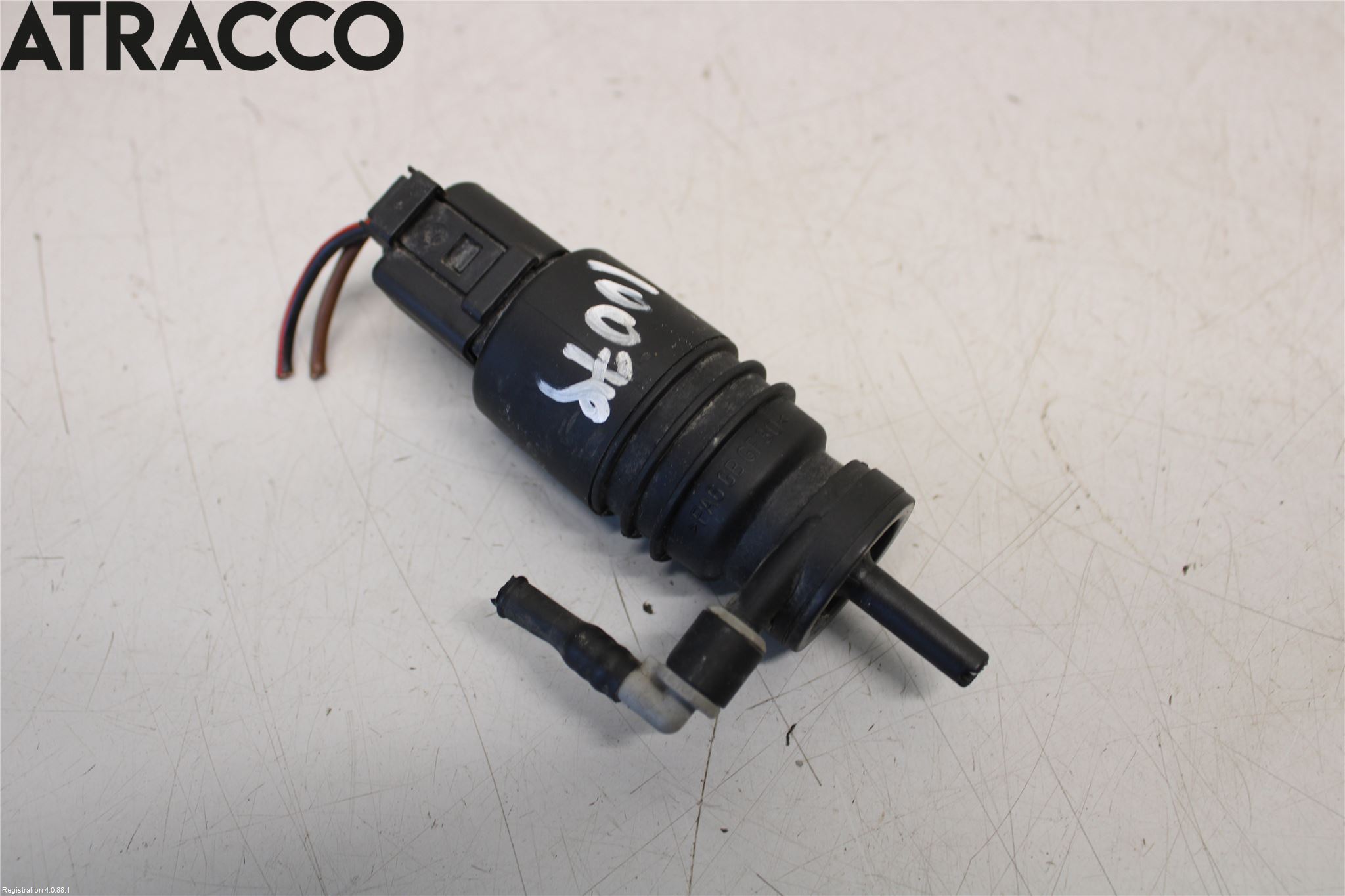 BMW X3 E83     03-10 Spylerpumpe Bakluke