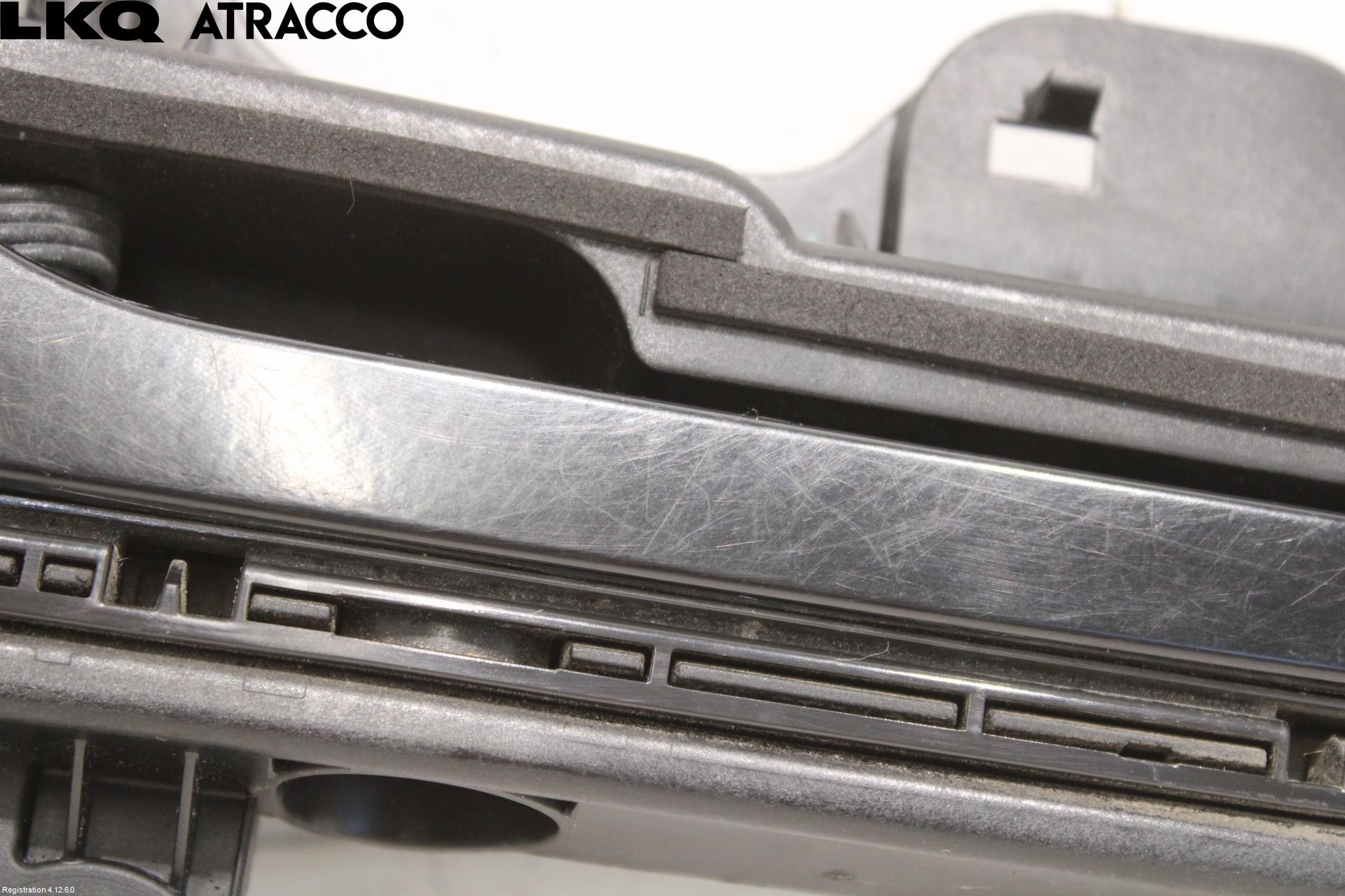 Tesla MODEL 3 17- Dørhandtak Ytre Høyre