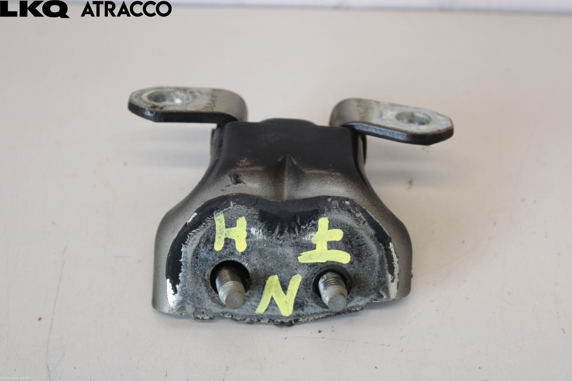 Nissan QASHQAI 10-14 Dørhengsel