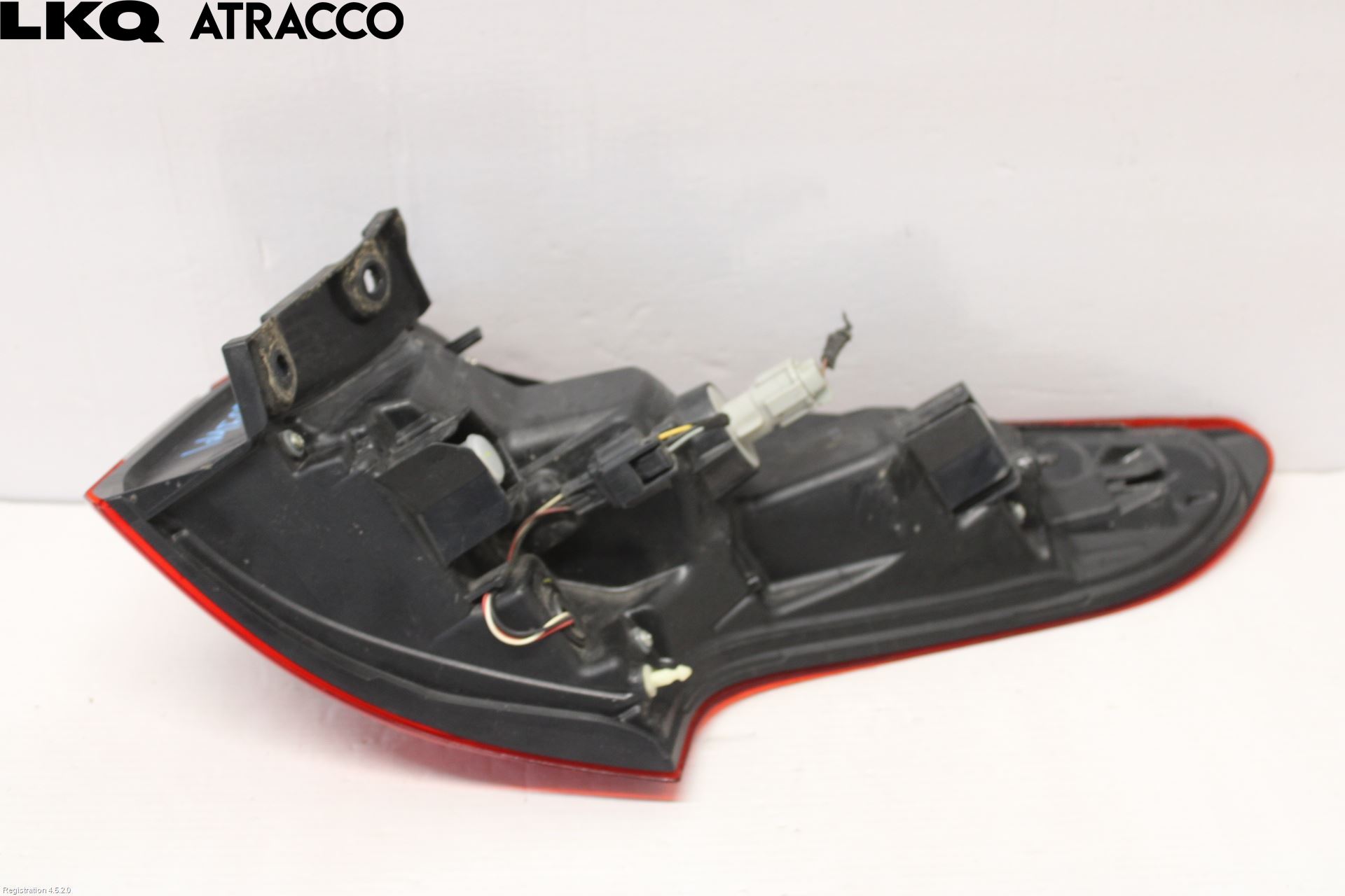 Nissan QASHQAI 14-17 Baklykt Venstre