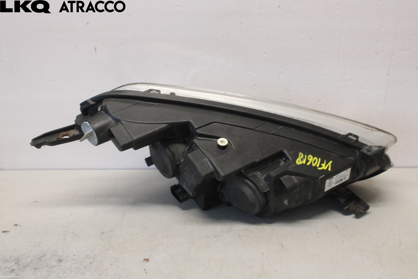 Ford TRANSIT/TOURNEO COURIER 13-23 Frontlykt Venstre