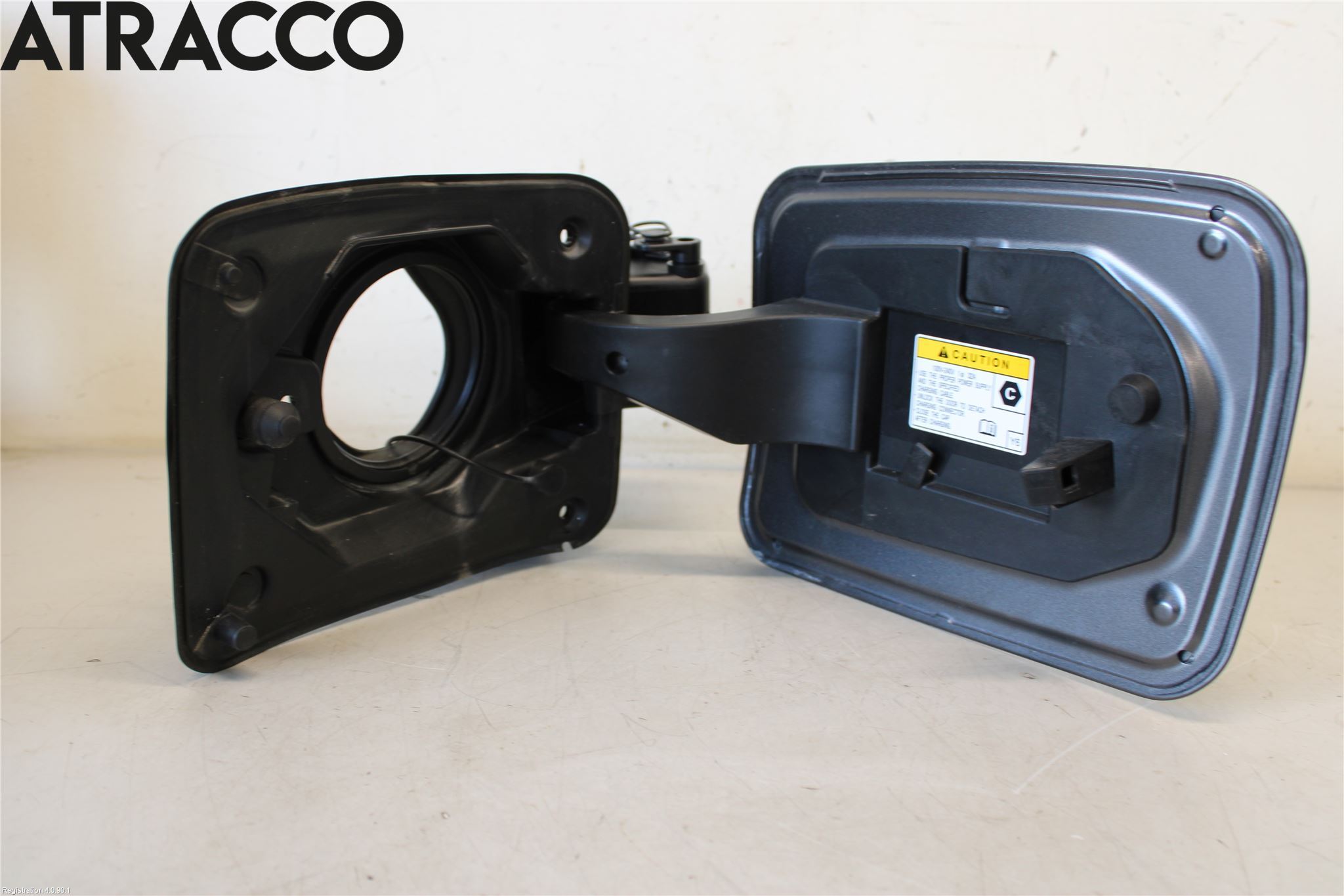 Toyota RAV4 19- Drivstoff Tankluke