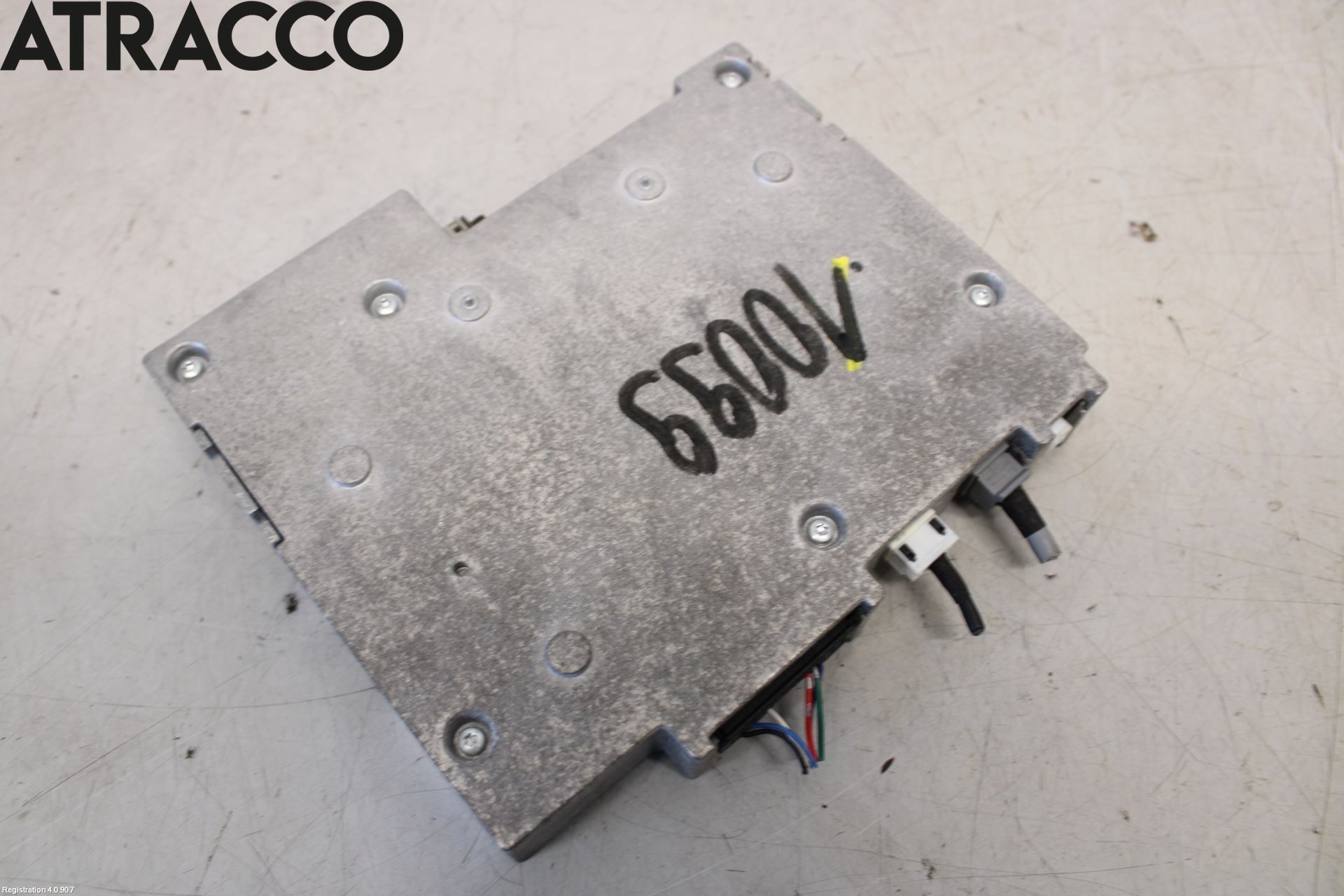 Toyota C-HR 16-23 Stereo Forsterker