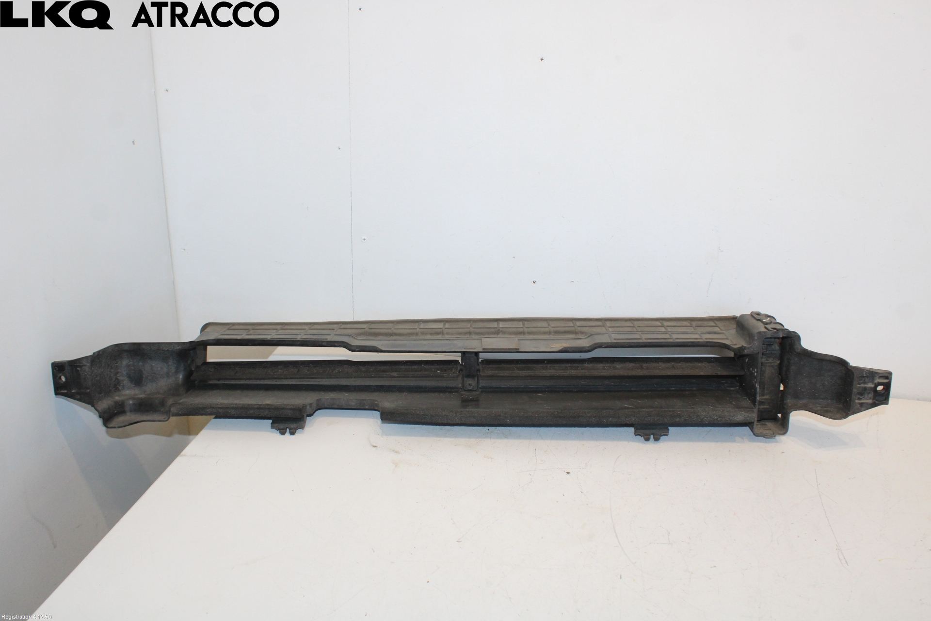Hyundai IONIQ AE 17-22 Luftstyring Front