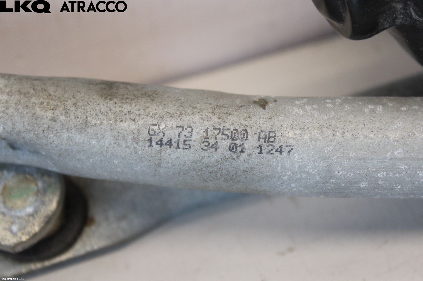 Jaguar XE (X760) 15-24 Viskermotor Frontrute