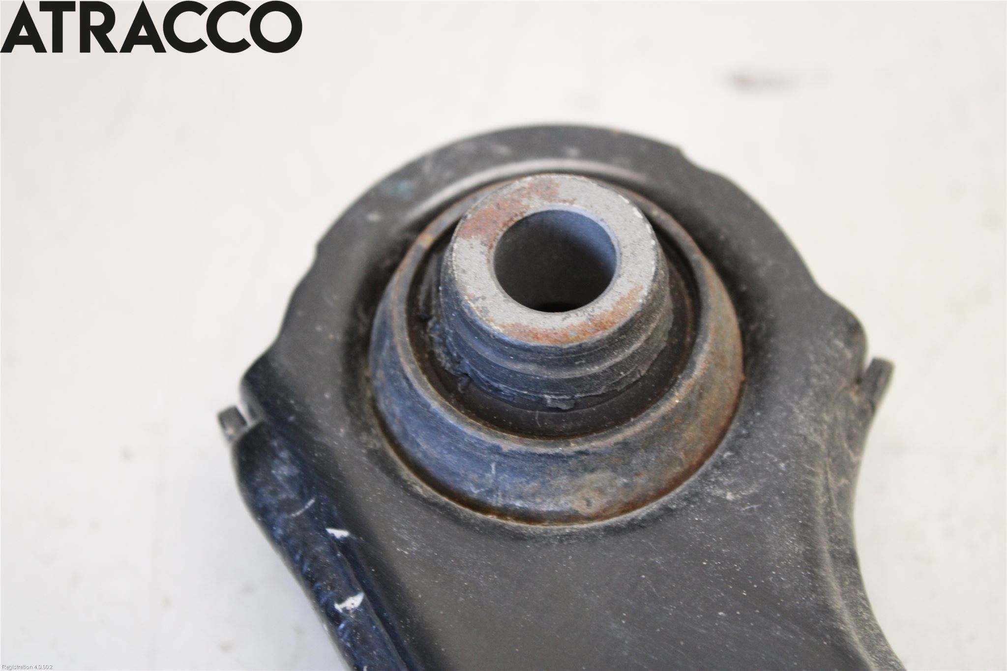 Toyota COROLLA 19- Bærearm Bak Venstre Øvre