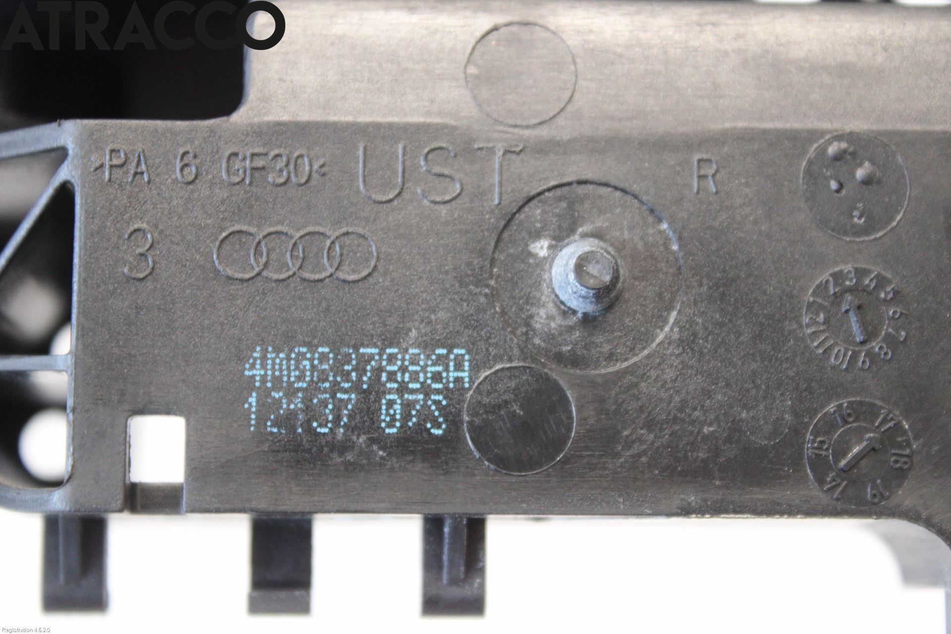 Audi Q7/SQ7 Dørhandtak Ytre Høyre