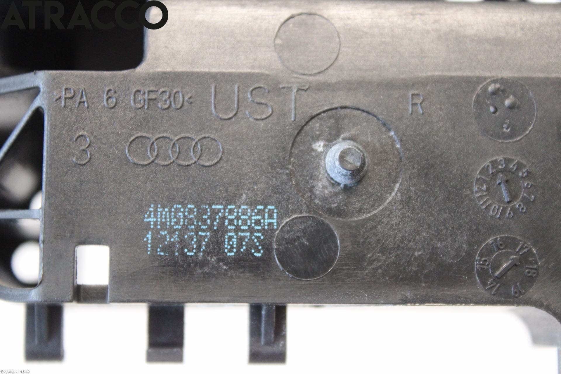 Audi Q7/SQ7 Dørhandtak Ytre Høyre