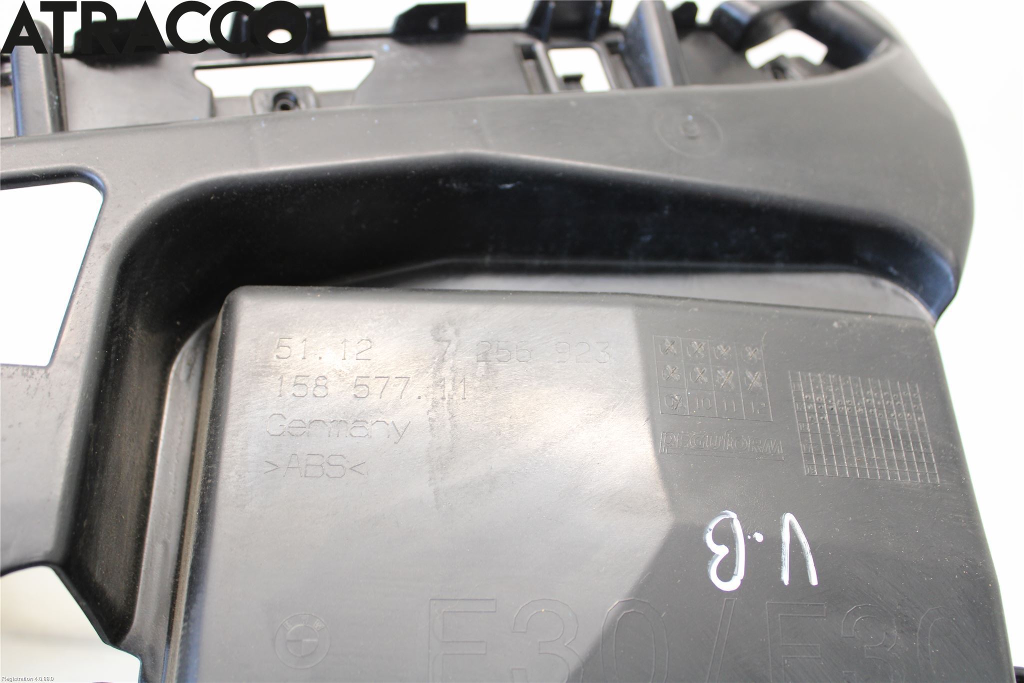 BMW 3 F30/F31/F80 12-19 Støtfangerfeste Bak Venstre