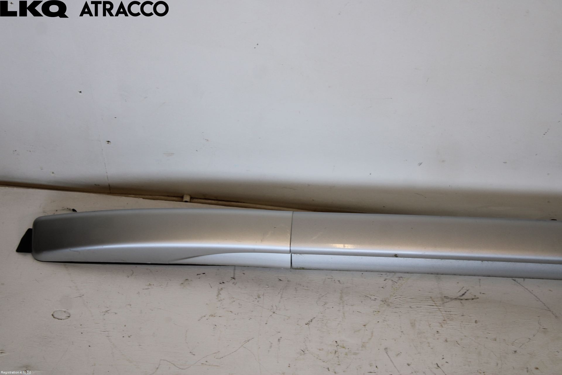 Mitsubishi OUTLANDER 13-21 Takrails - Stativ