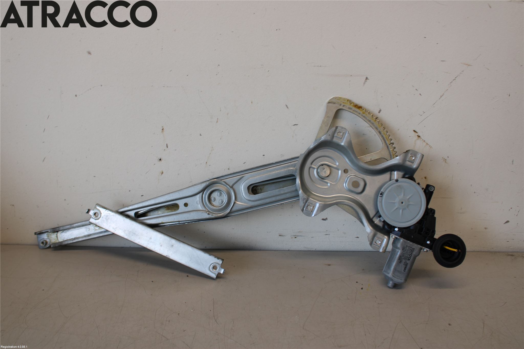 Toyota AURIS 10-12 Vindusheis El Komp