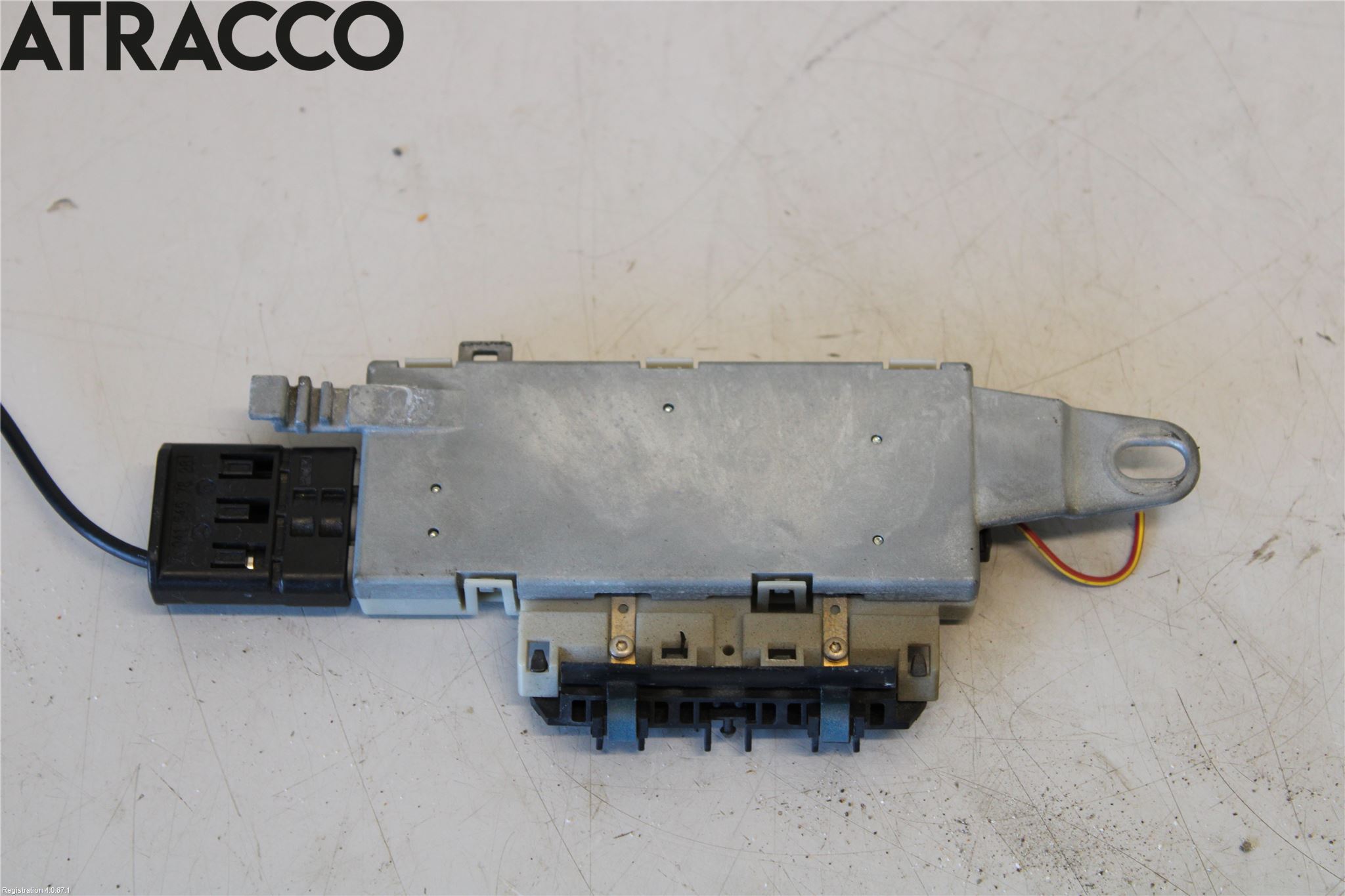 Mercedes-Benz MB E-KLASS (W211) 02-09 Stereo Antenneforsterker