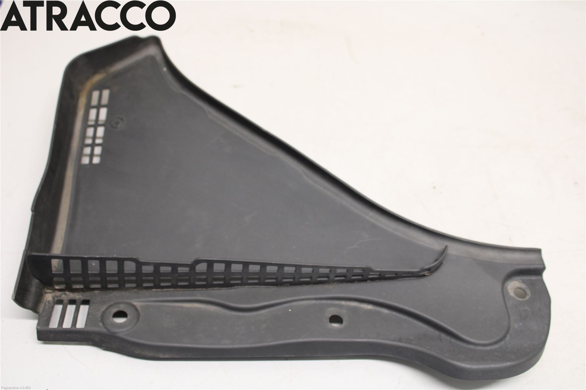 BMW 5 F10/F11/F18 09-17 Visker Deksel-Grill-Under Frr