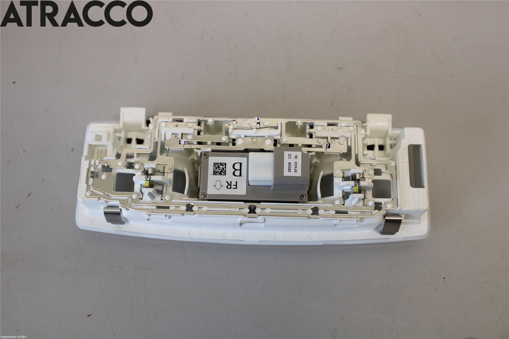 Nissan LEAF 18- Innr Taklys