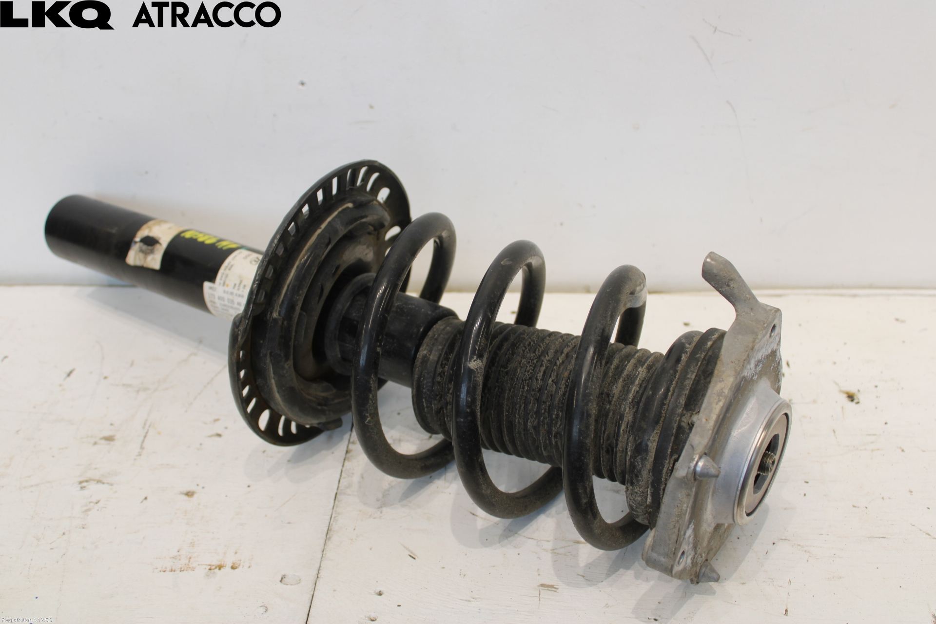 Volkswagen VW ID BUZZ/CARGO 22- Fjærbein Foran Høyre