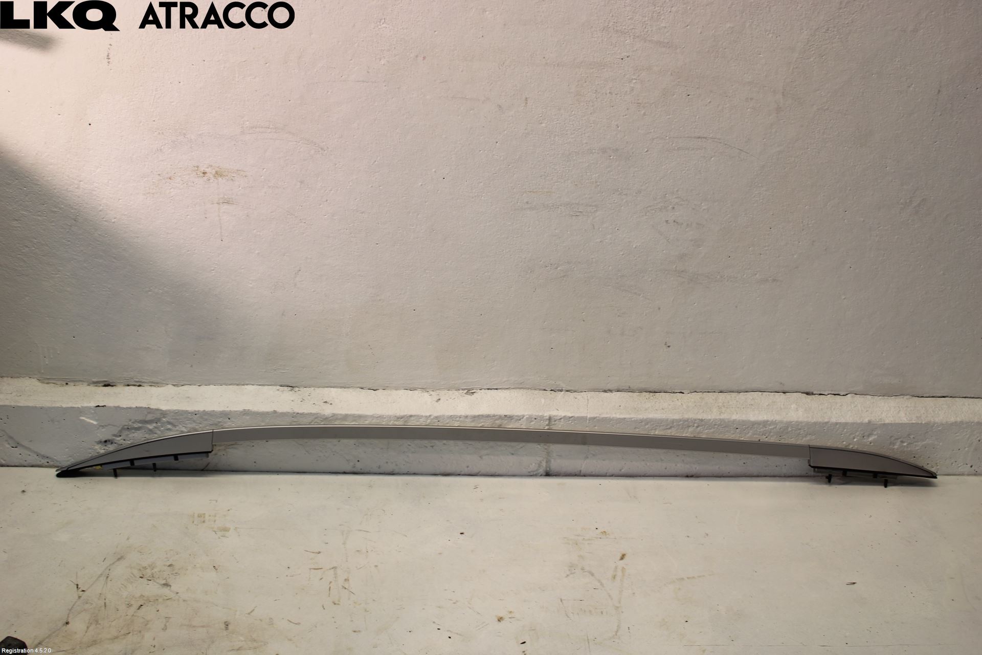 Nissan QASHQAI 14-17 Takrails - Stativ