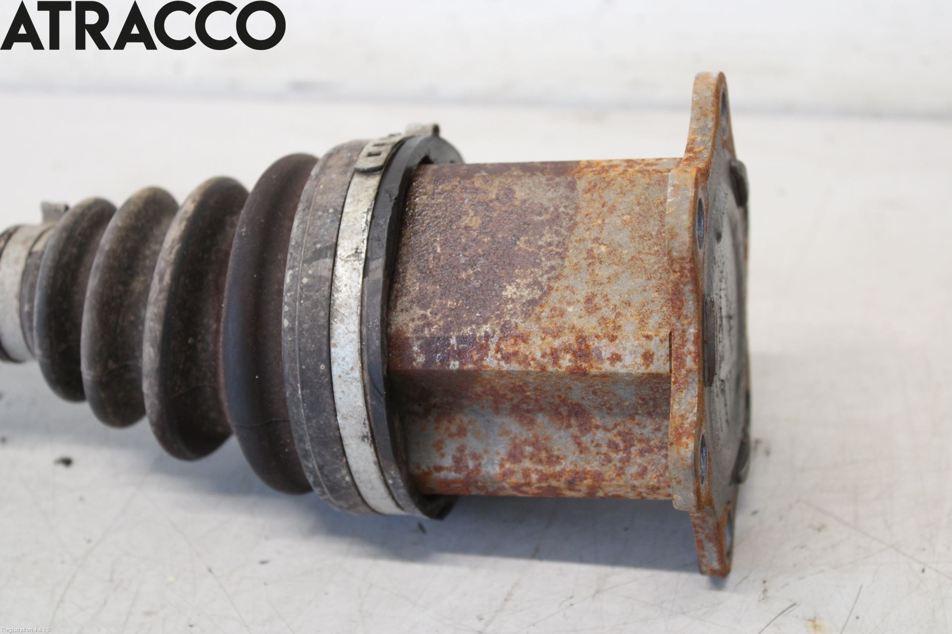 Volkswagen VW TOURAN 03-10 Drivaksel Foran Kompl Høyre