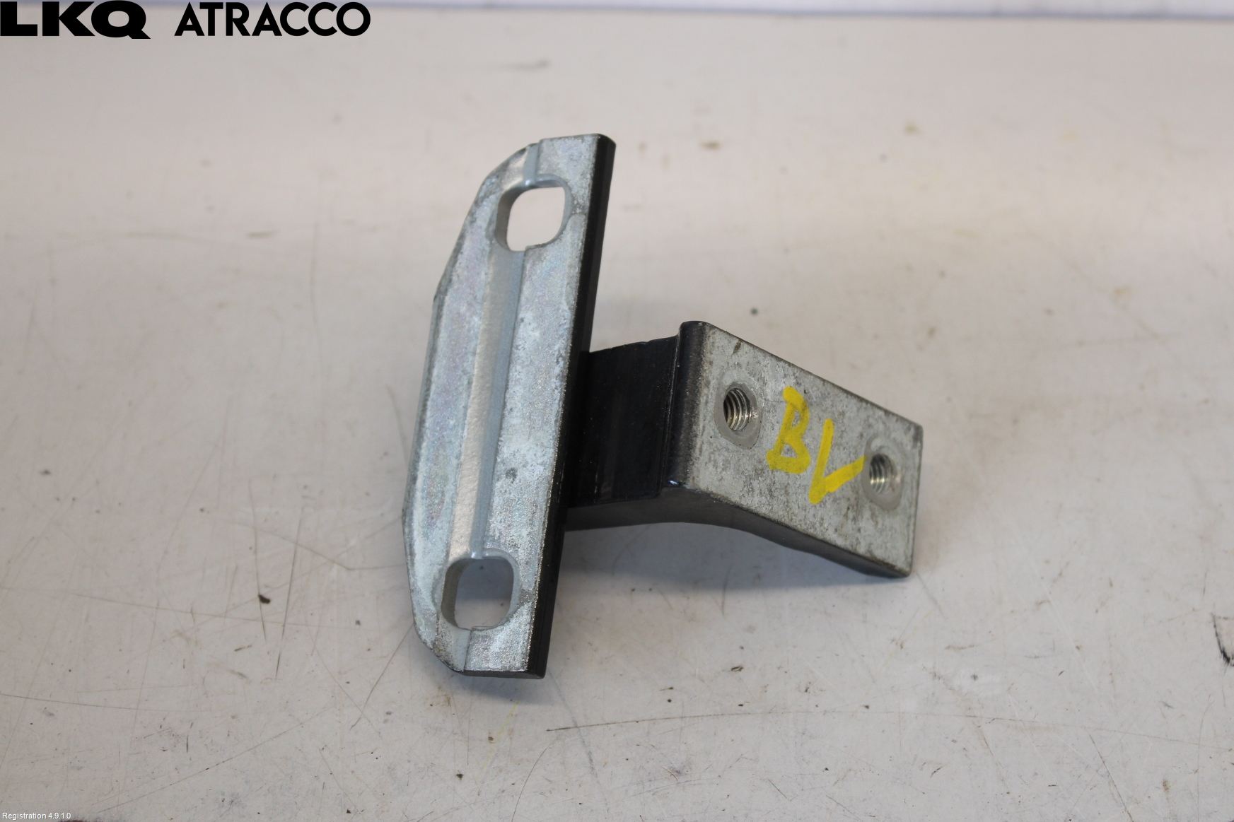 Volvo V60 14-18 Dørhengsel