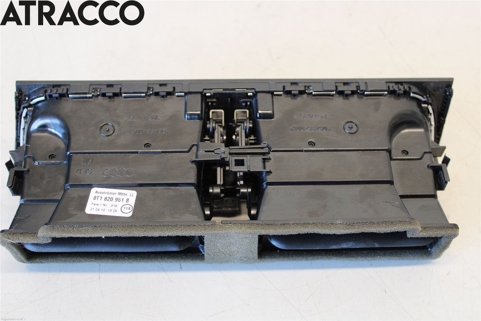 Audi A4/S4 08-11 Dashbord Kanal - Dyse