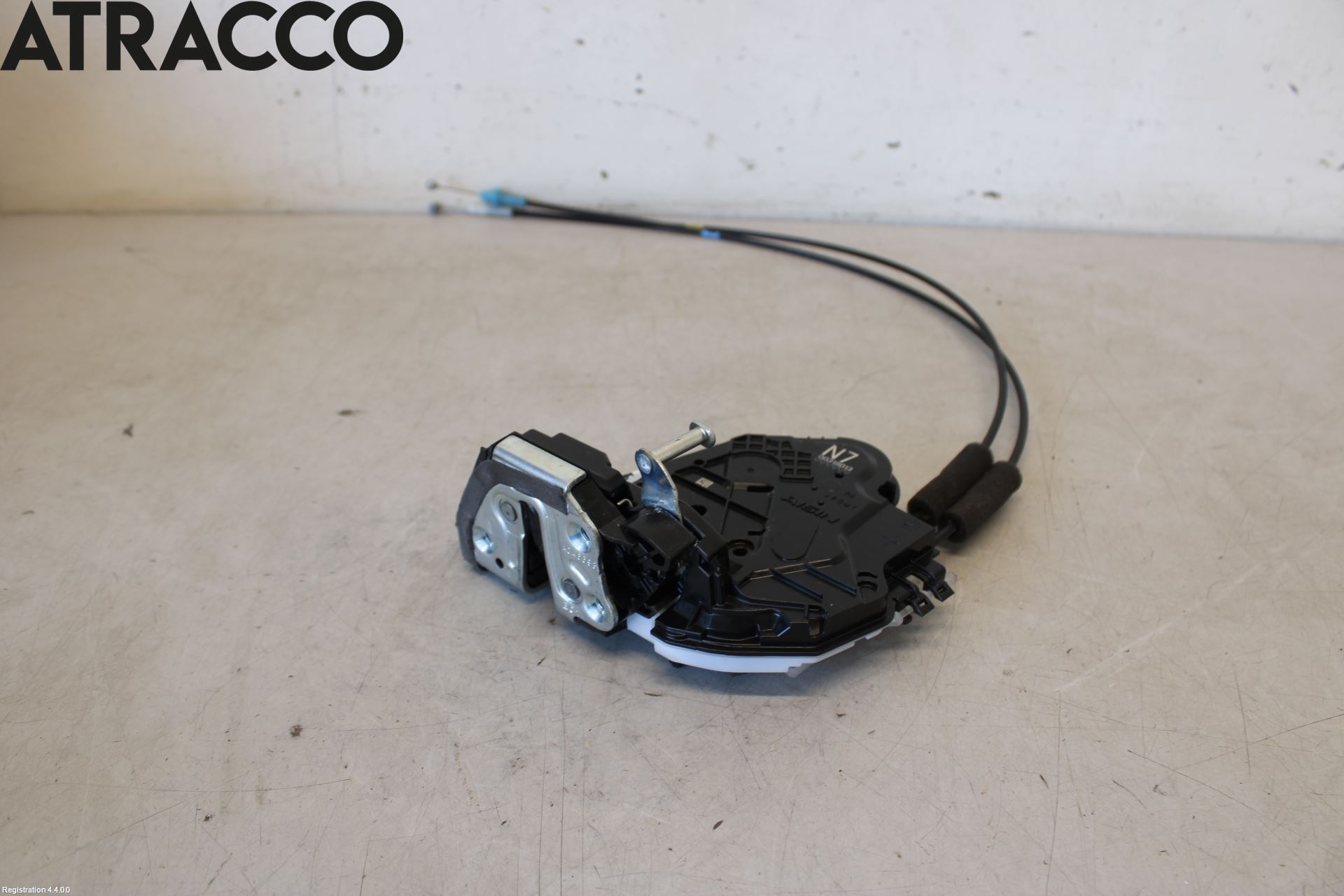 Toyota PRIUS+ ZVW40 12-20 Dørlås - Låsekasse