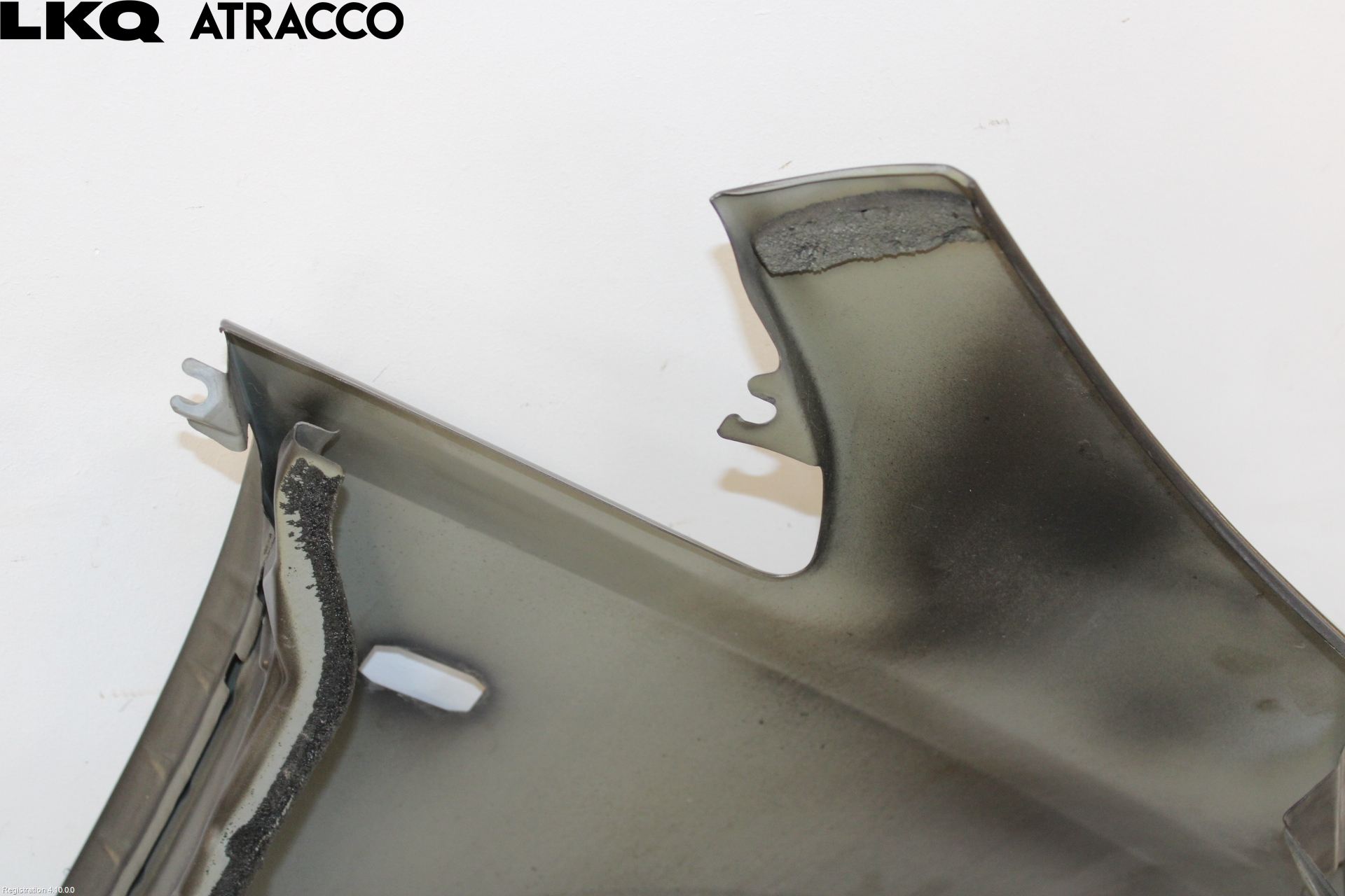 Nissan LEAF 11-17 Skjerm Foran Venstre