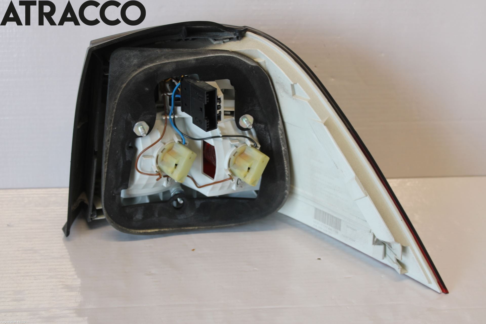 BMW 5 E60/61 Sed/Tou 02-10 Baklykt Venstre