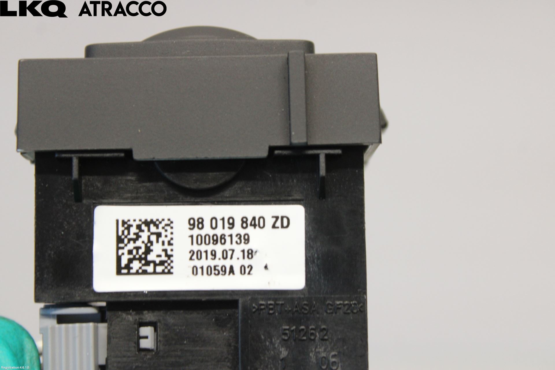 Opel GRANDLAND X 18- Bryter Varmesete