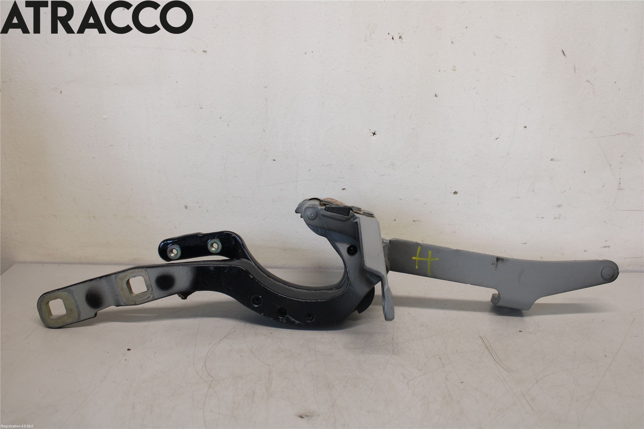 BMW 5 F10/F11/F18 09-17 Bakluke Hengsel Høyre