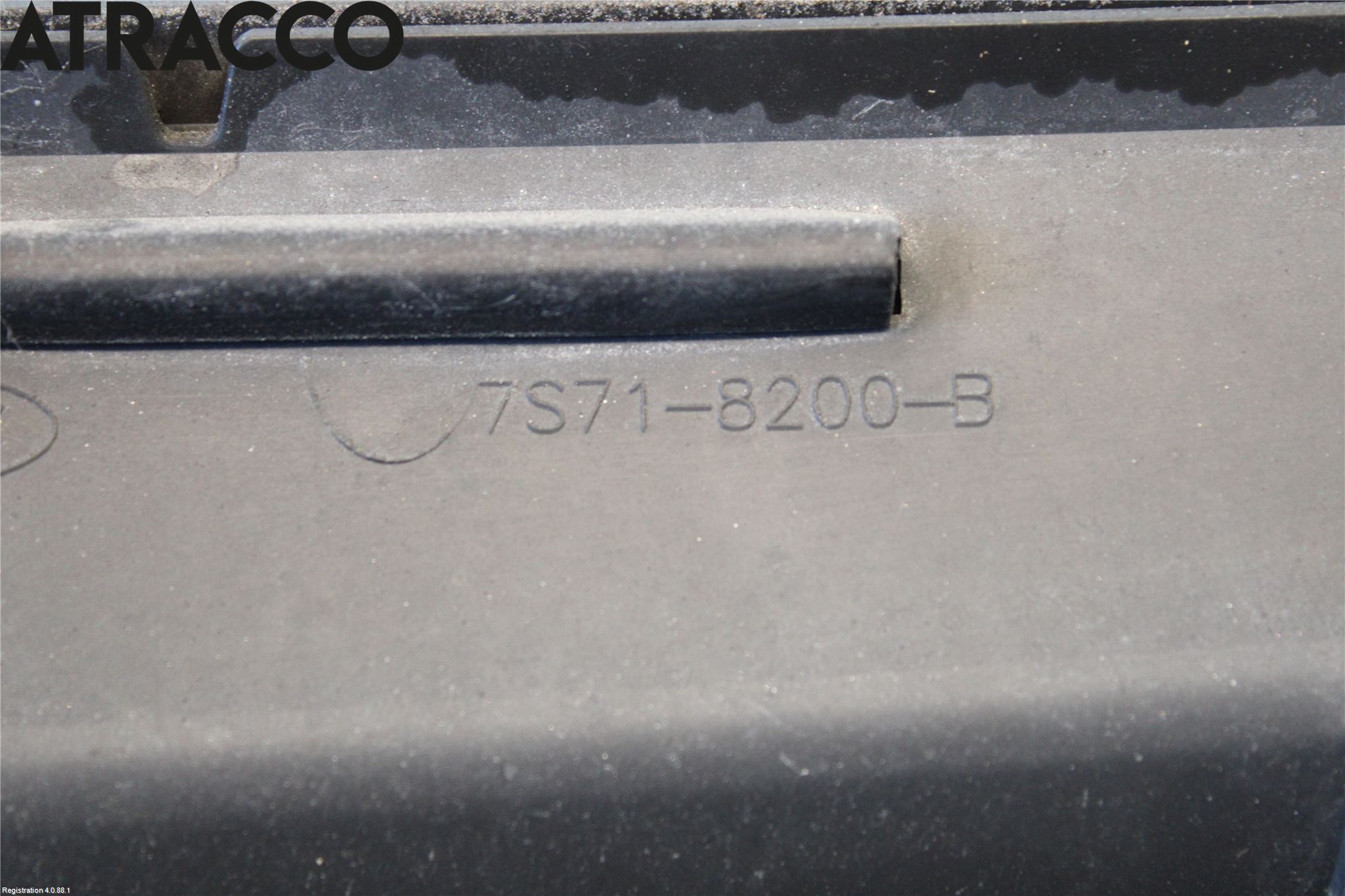 Ford MONDEO 07-15 Grill Komplett