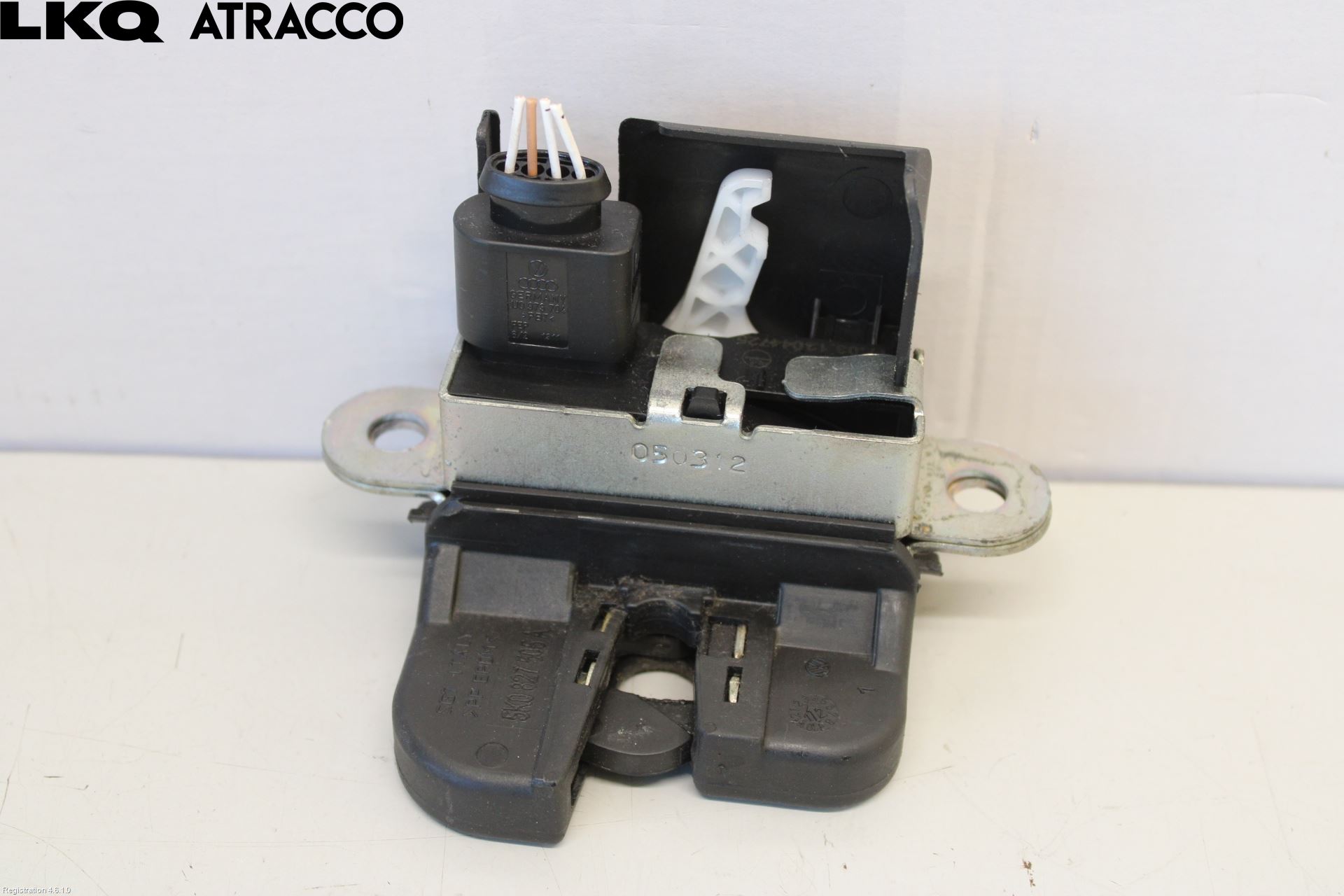 Volkswagen VW GOLF VI 09-13 Bakluke-Lokk Låsekasse