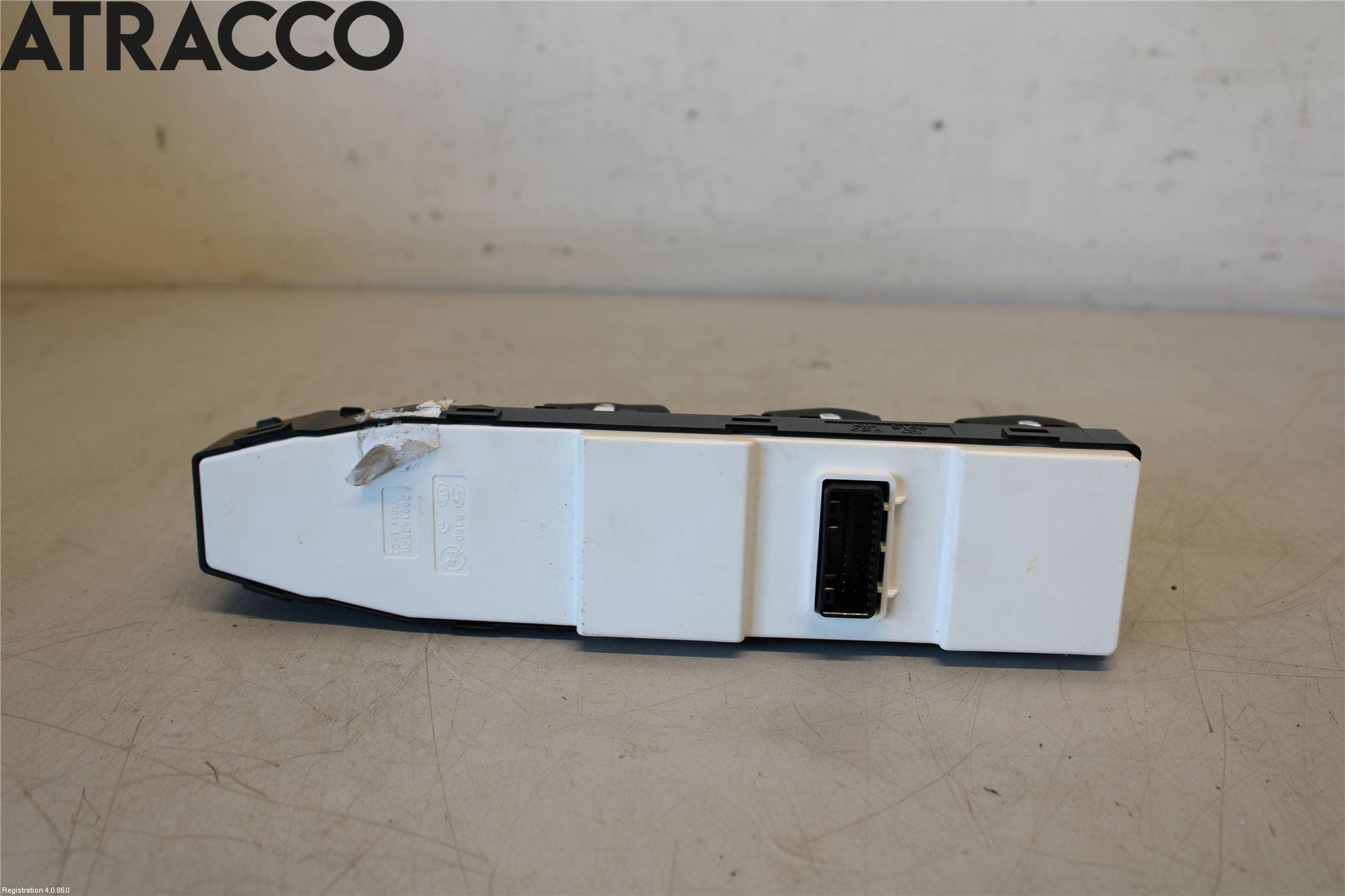 Hyundai IONIQ AE 17-22 Bryter Vindusheis