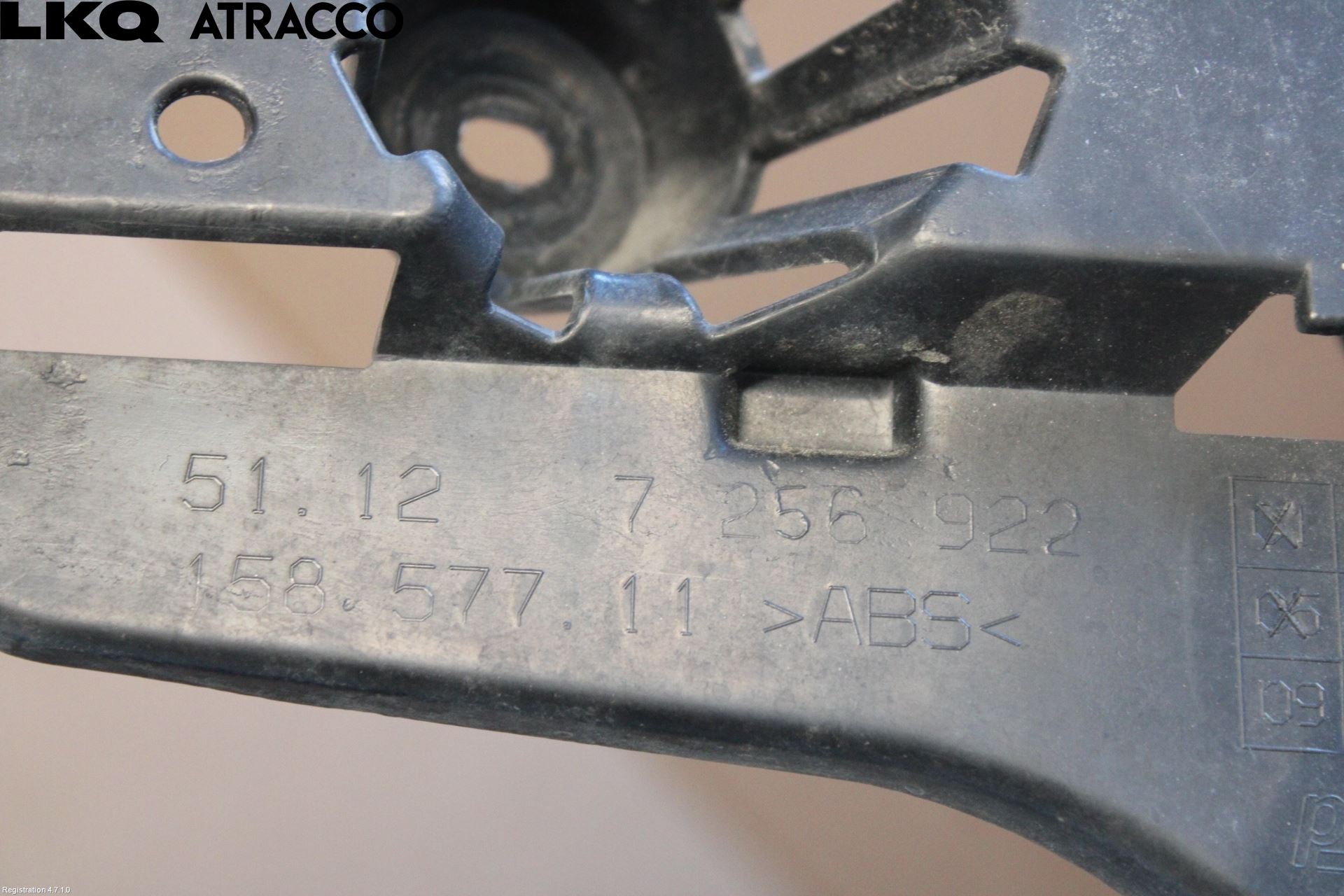 BMW 3 F30/F31/F80 12-19 Støtfanger Bak Midt Del