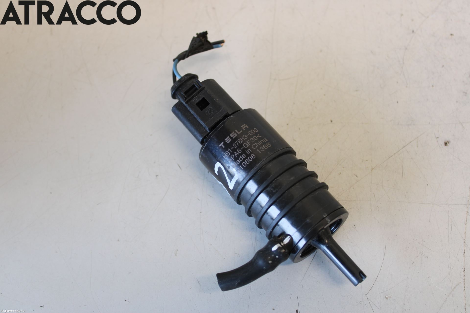 Tesla MODEL 3 17- Spylerpumpe Frontrute