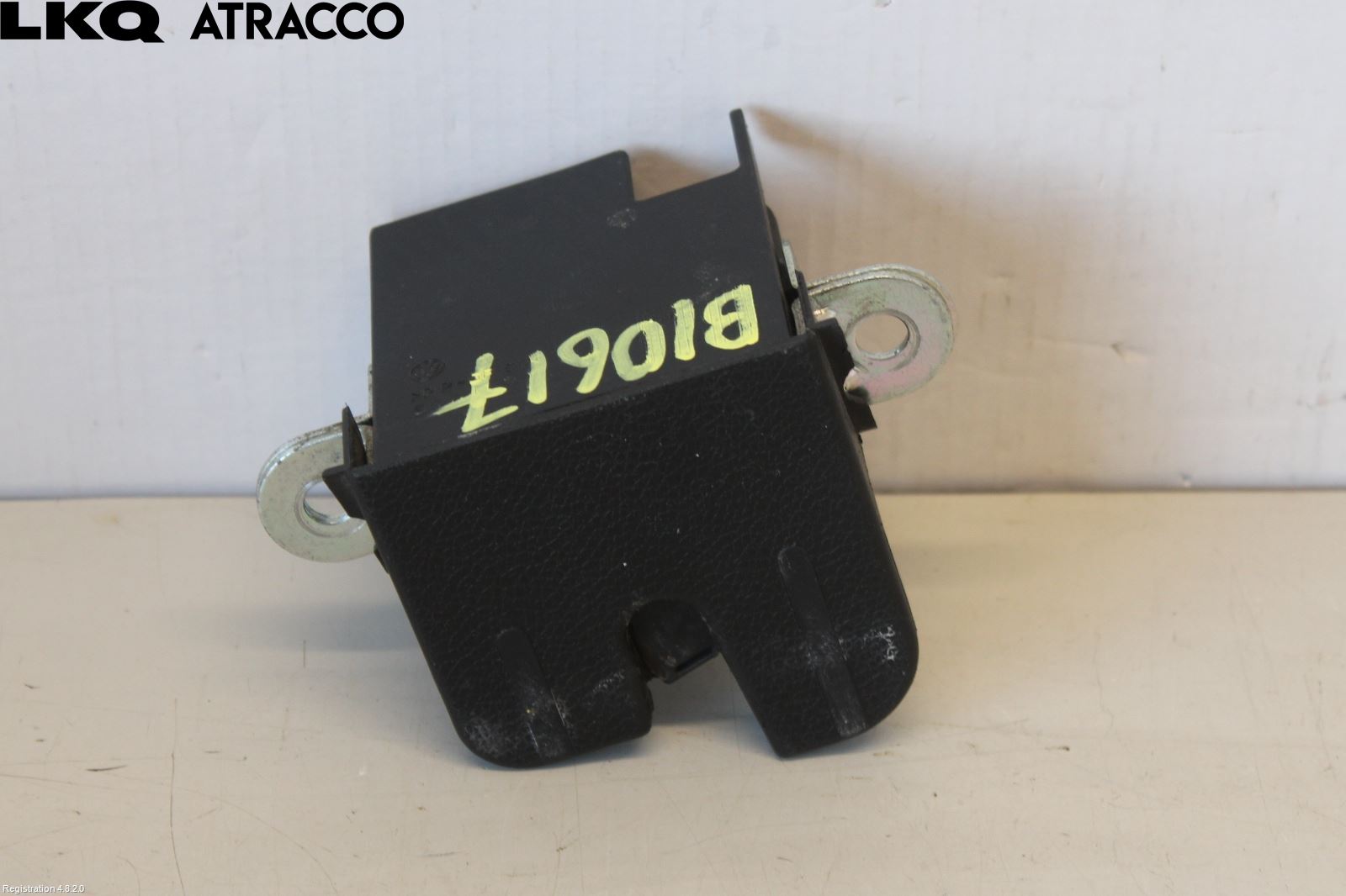 Volkswagen VW GOLF VI 09-13 Bakluke-Lokk Låsekasse